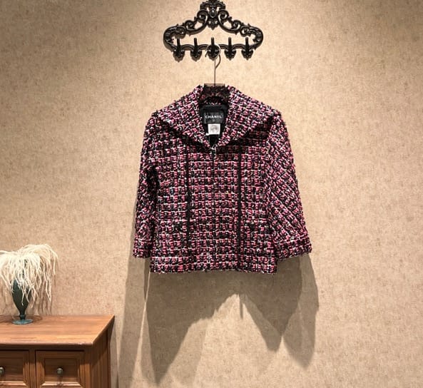 Chanel Chanel Earth Collection Tweed Jacket / Size 36 / 99% New / 43024