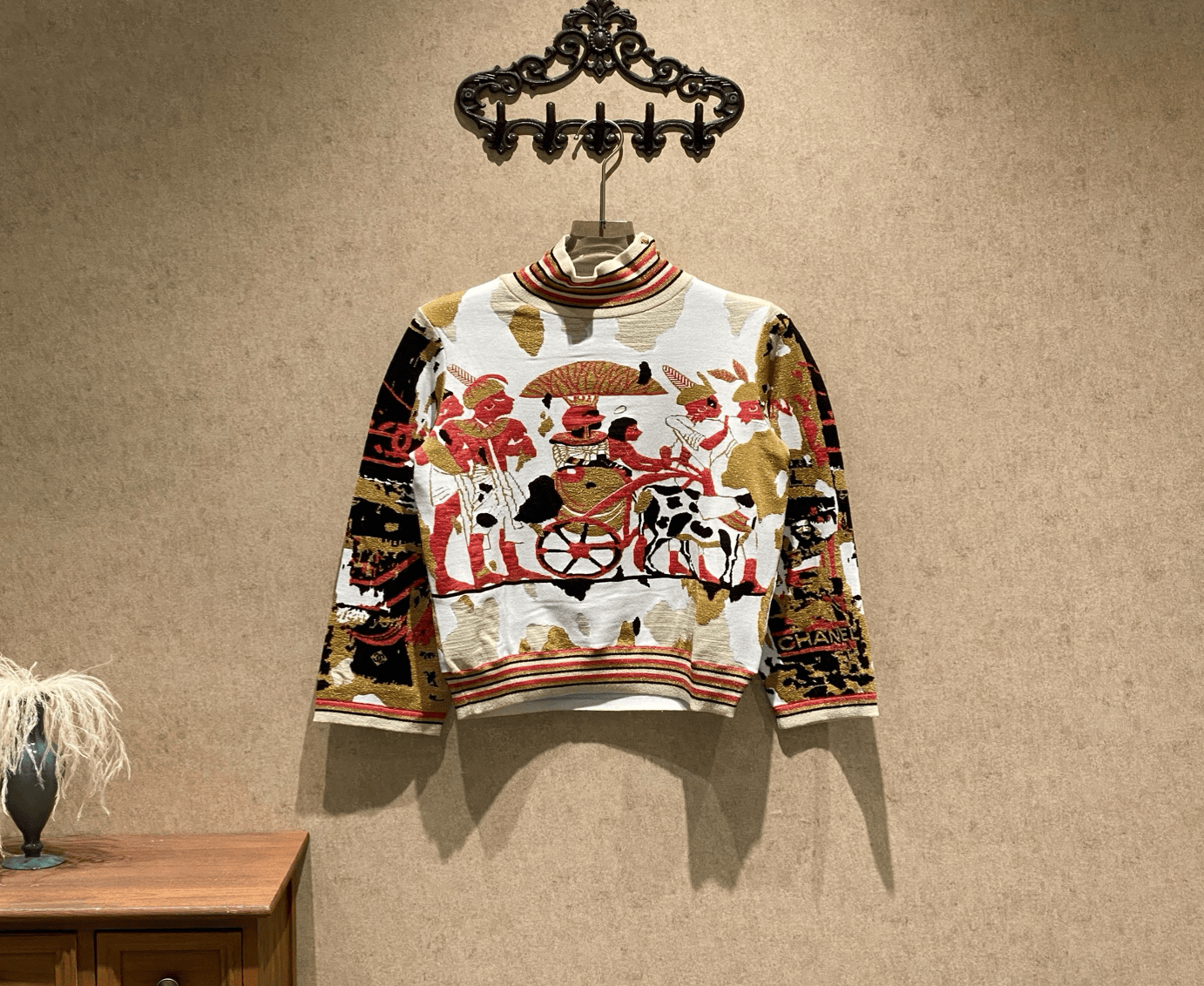Chanel Chanel Egyptian Collection Colorful Ancient Egyptian Portrait Knit Top / Size 36 / Brand New with Original Lock / 41764 SGC41764