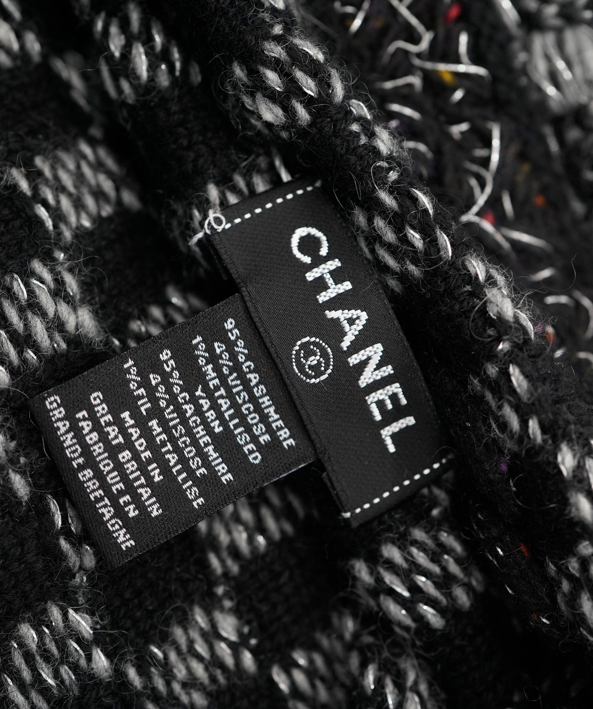 Chanel Chanel Grey Black Cashmere Hat and Scarf Set ALC2666