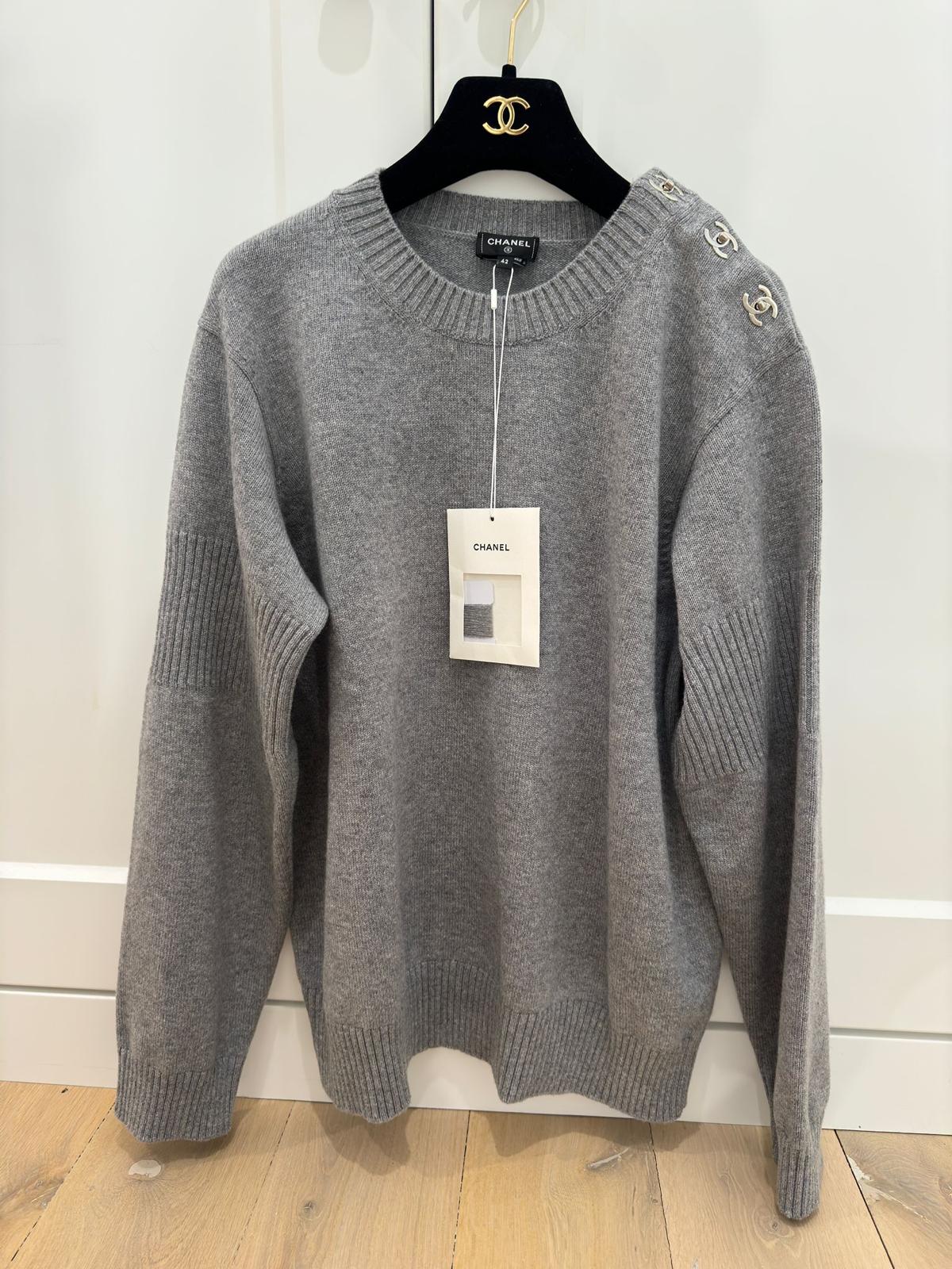 Chanel Chanel Grey Cashmere Top with CC Turnlock PHW ASC5362