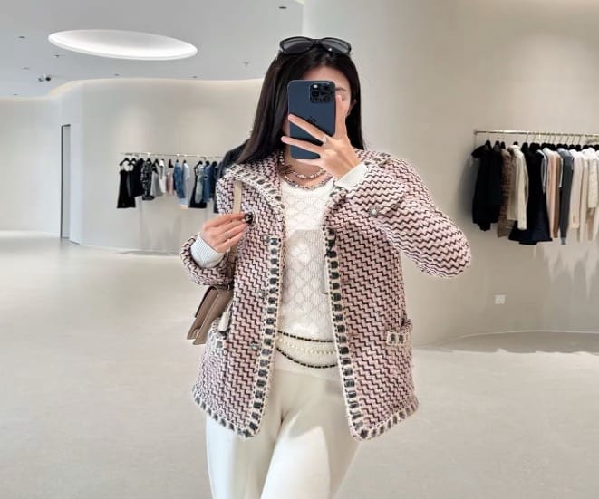 Chanel Chanel Rome Collection Pink Woven Jacket / Size 34 / 99% New / 44963