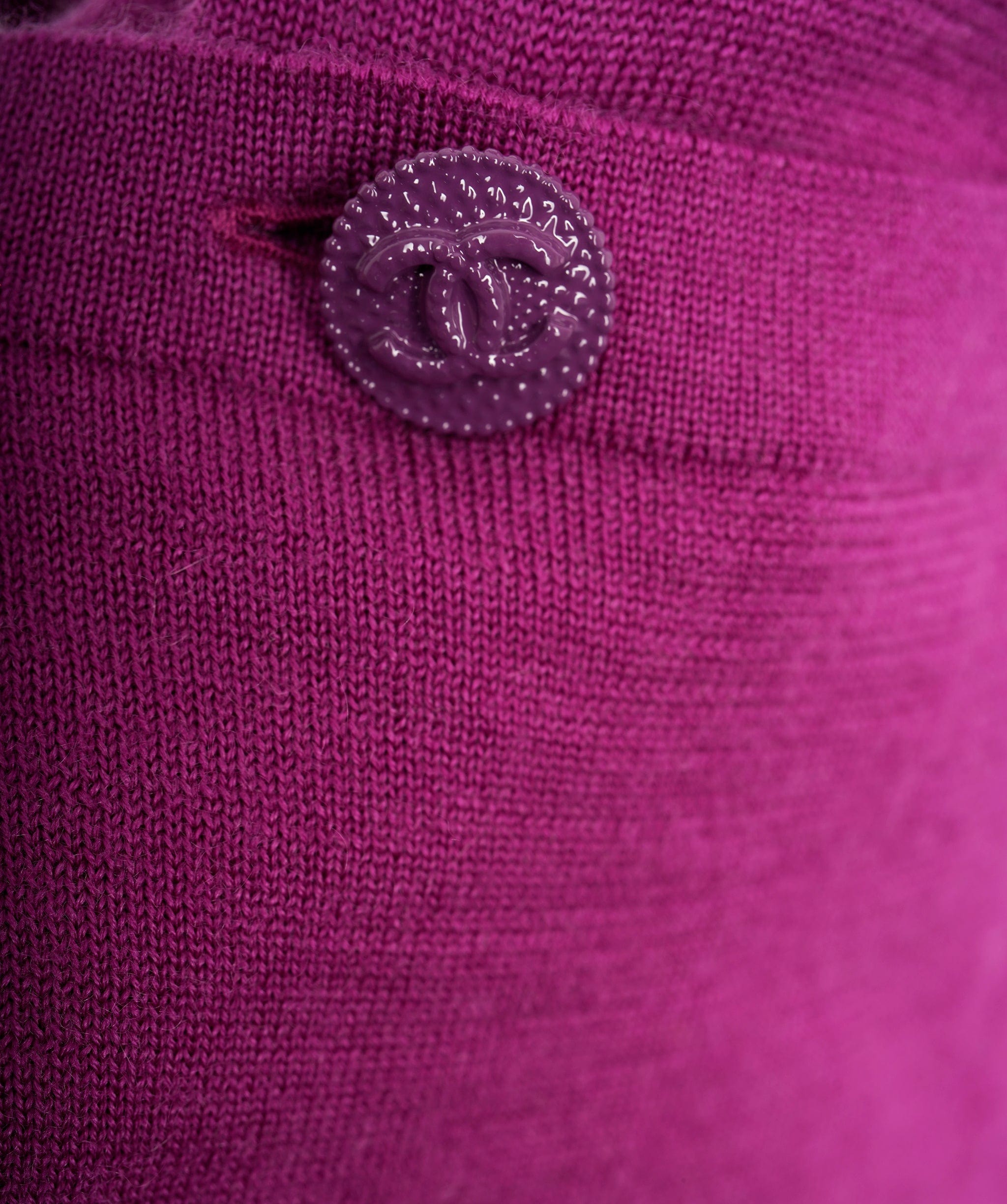 Chanel Chanel Vintage Fuschia Cashmere Sweater Vest ASL10232