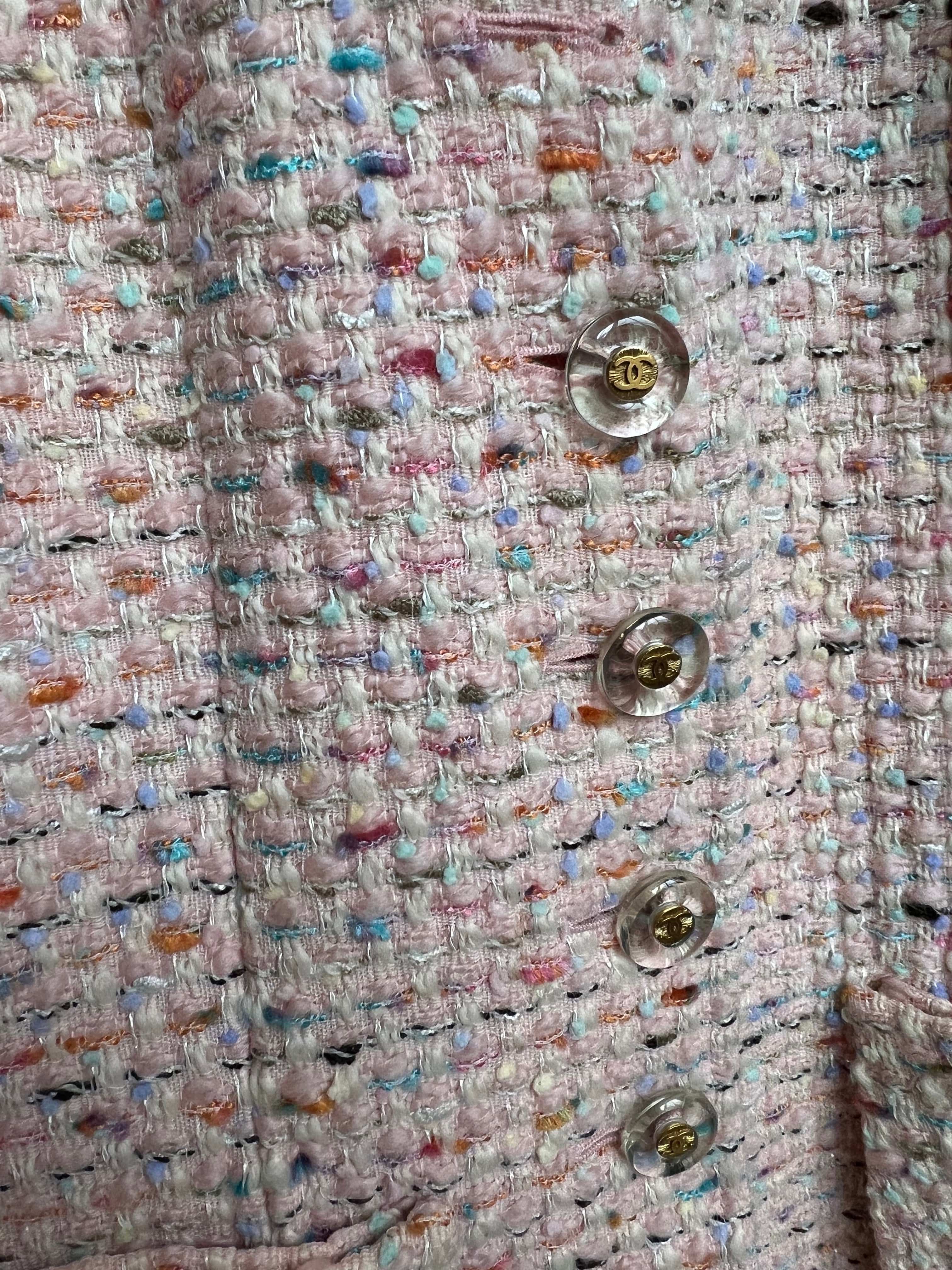 Chanel RARE 94P CHANEL BOUTIQUE TWEED CC LOGO BUTTONS JACKET BLAZER DXBK0003