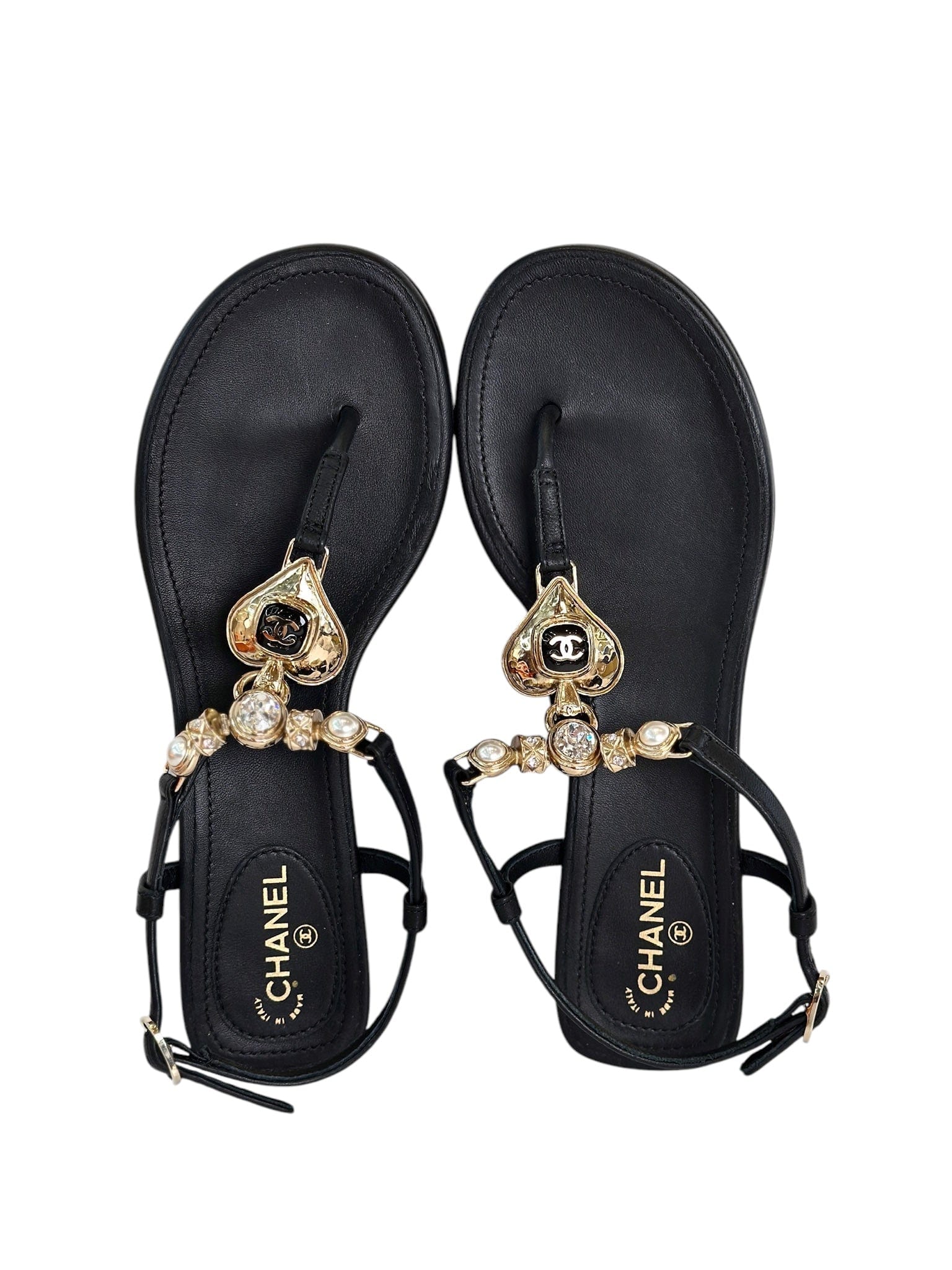 Chanel Chanel 23C Thongs Black With Heart 36#