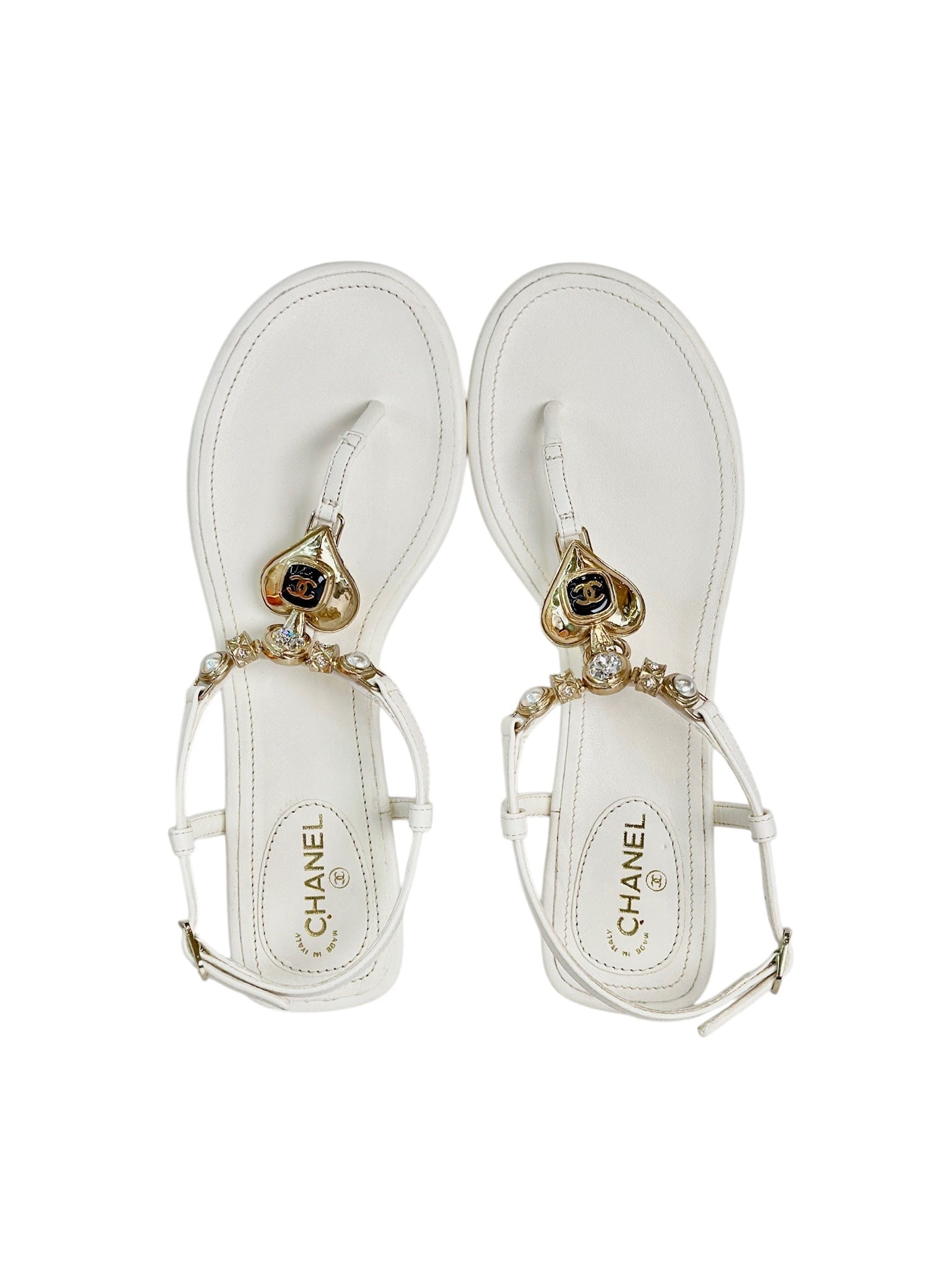 Chanel Chanel 23C Thongs White With Heart 37.5#