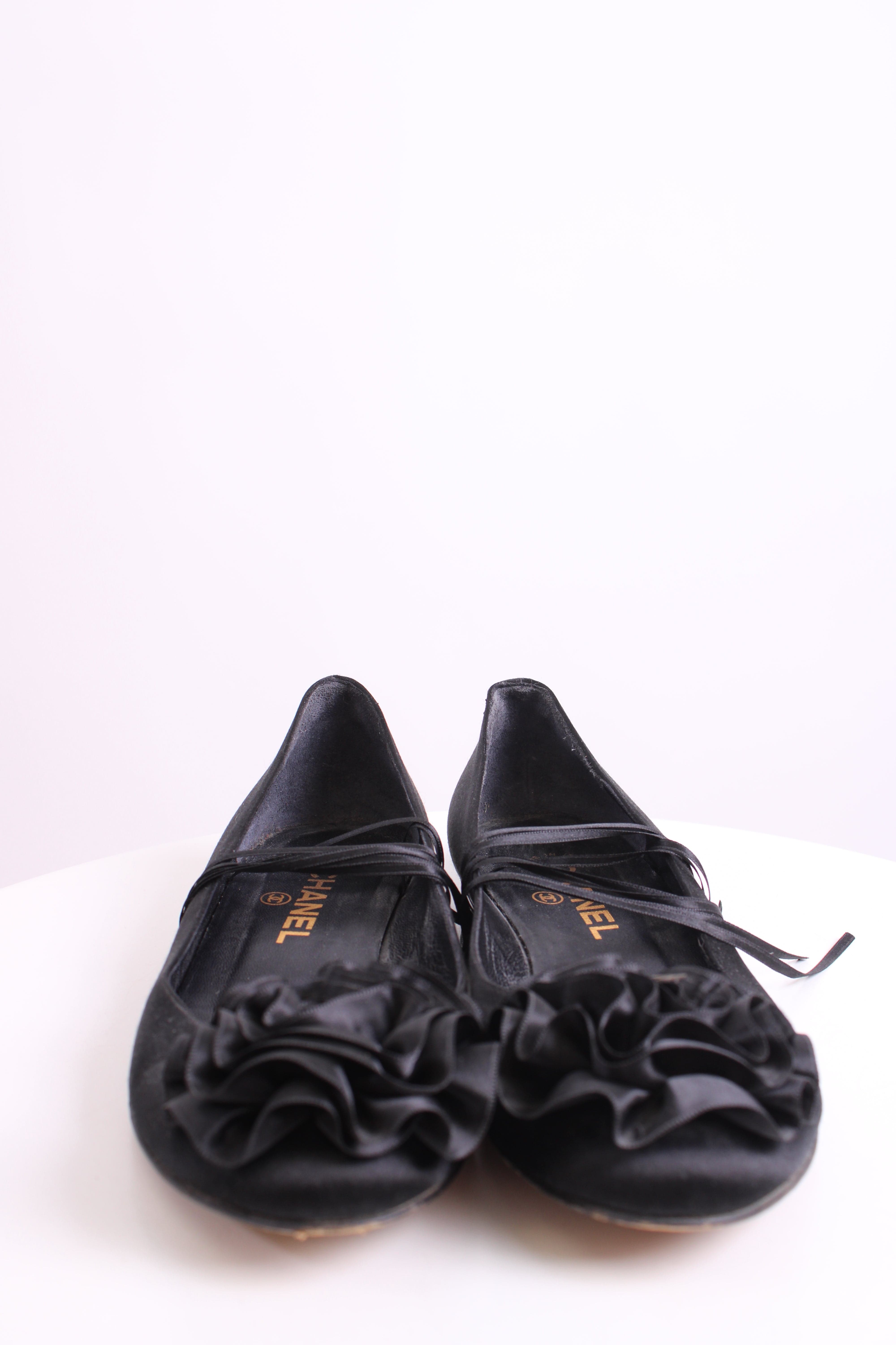 Chanel Chanel CC Ruffle Camellia Ballet Flats Black 38