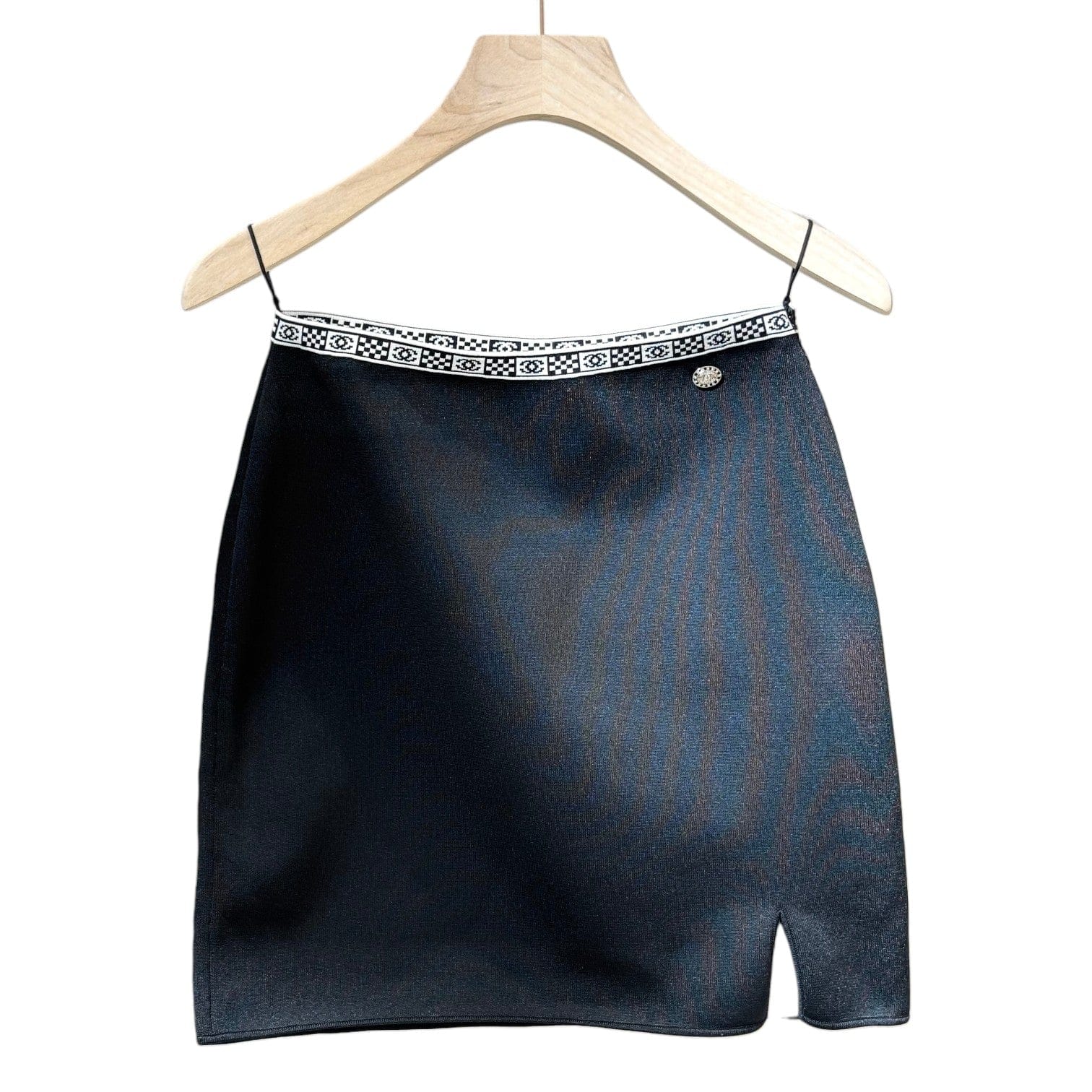 Chanel Chanel Black Skirt - Size 36