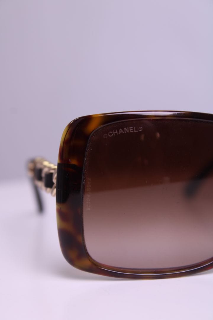 Chanel Chanel Chain Sunglasses Brown