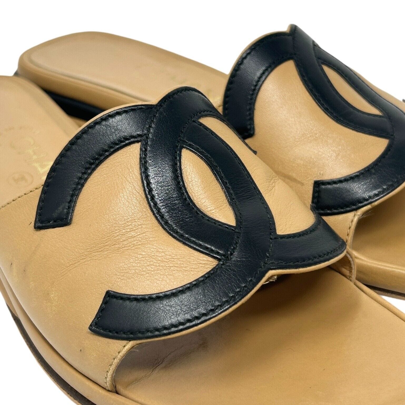 chanel CHANEL Vintage Big CC Mark Logo Sandals #39.5 US 9 Light Brown Leather