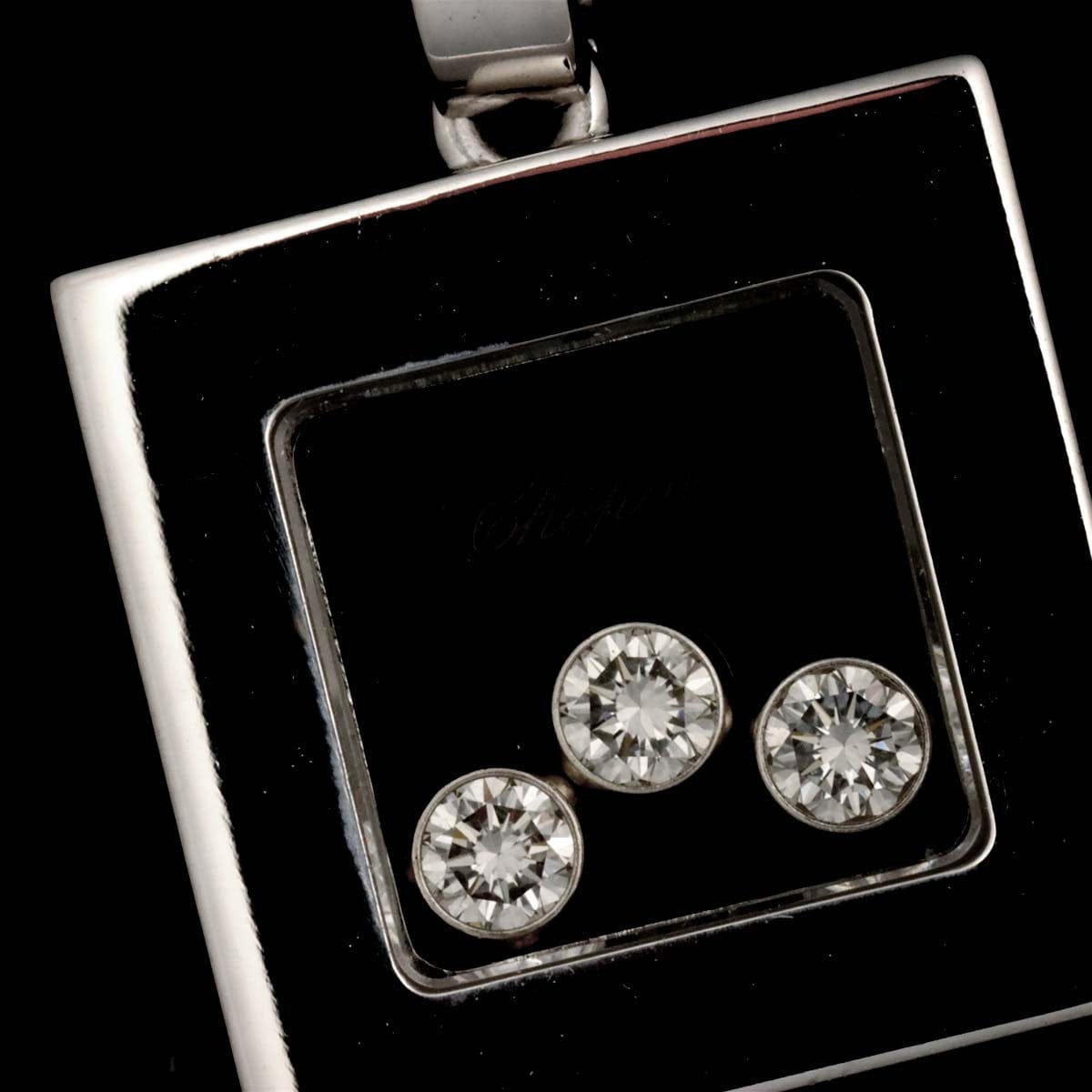 Chopard Chopard Happy Diamond Square Necklace 18K White Gold 750 90319226