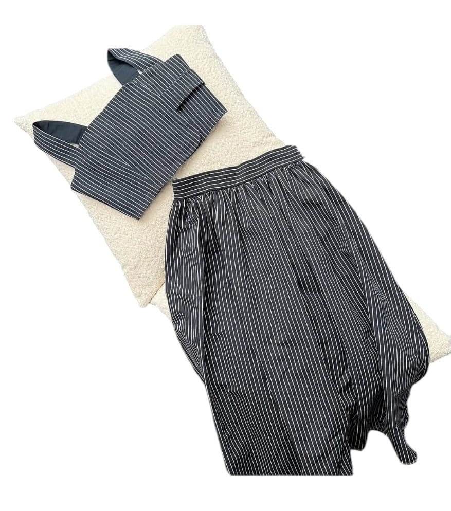 Christian Dior Dior Striped Linen Cropped Top and Skirt Navy Blue Sz 36 SYCYA129