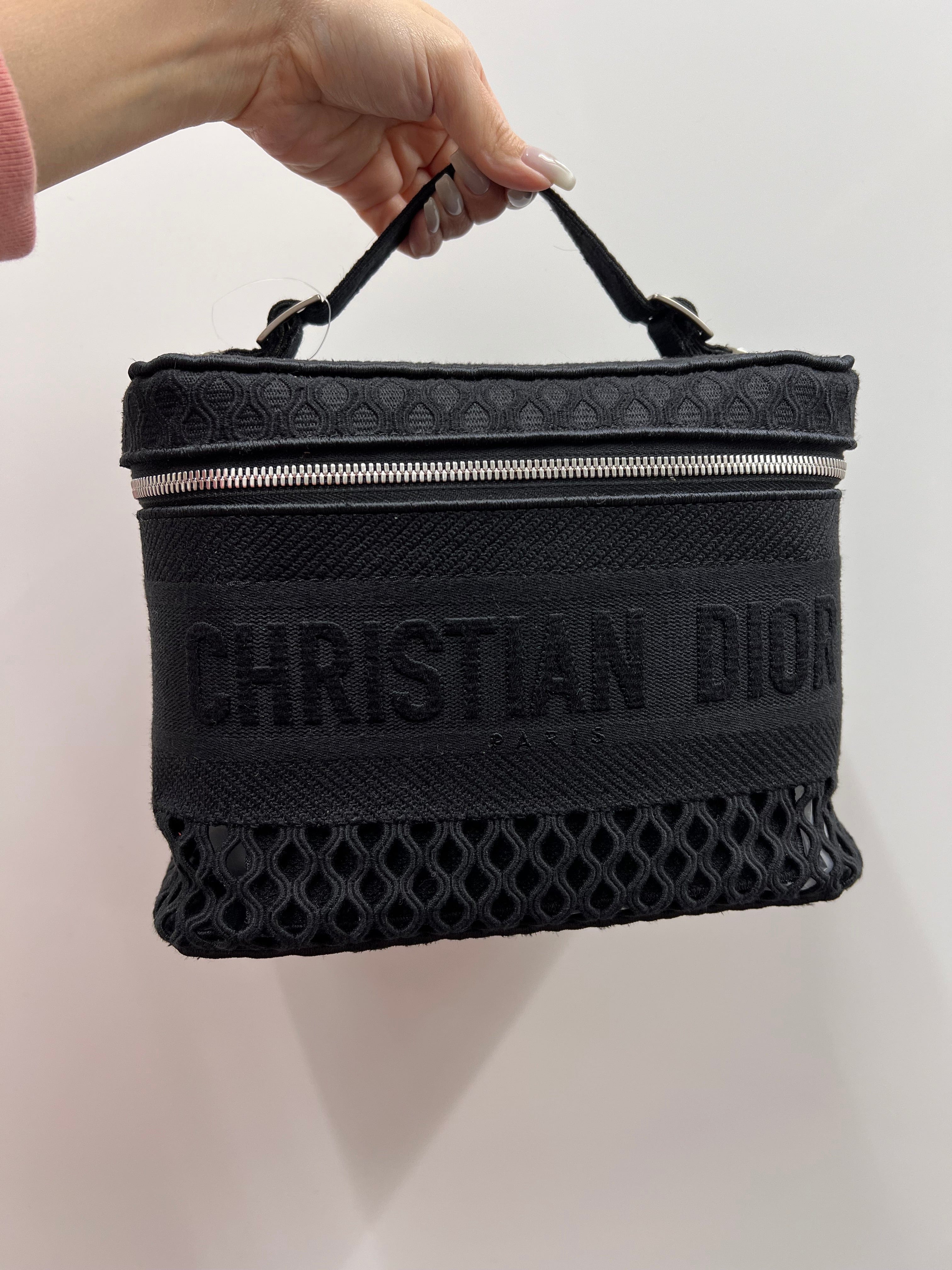 Christian Dior DIOR Embroidery Vanity B0907CDEVQ