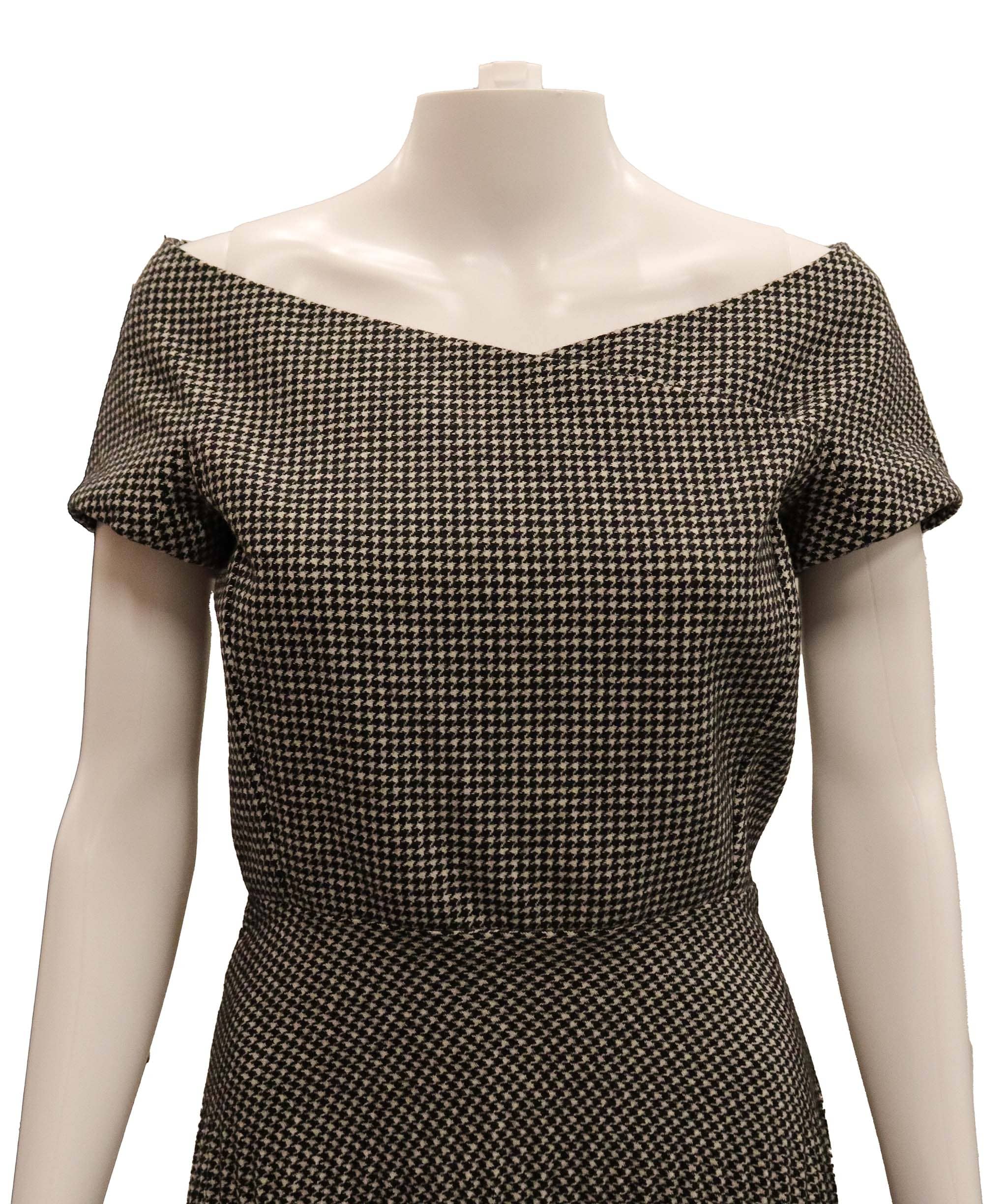 Christian Dior CHRISTIAN DIOR Houndstooth pleated dress AGC2969