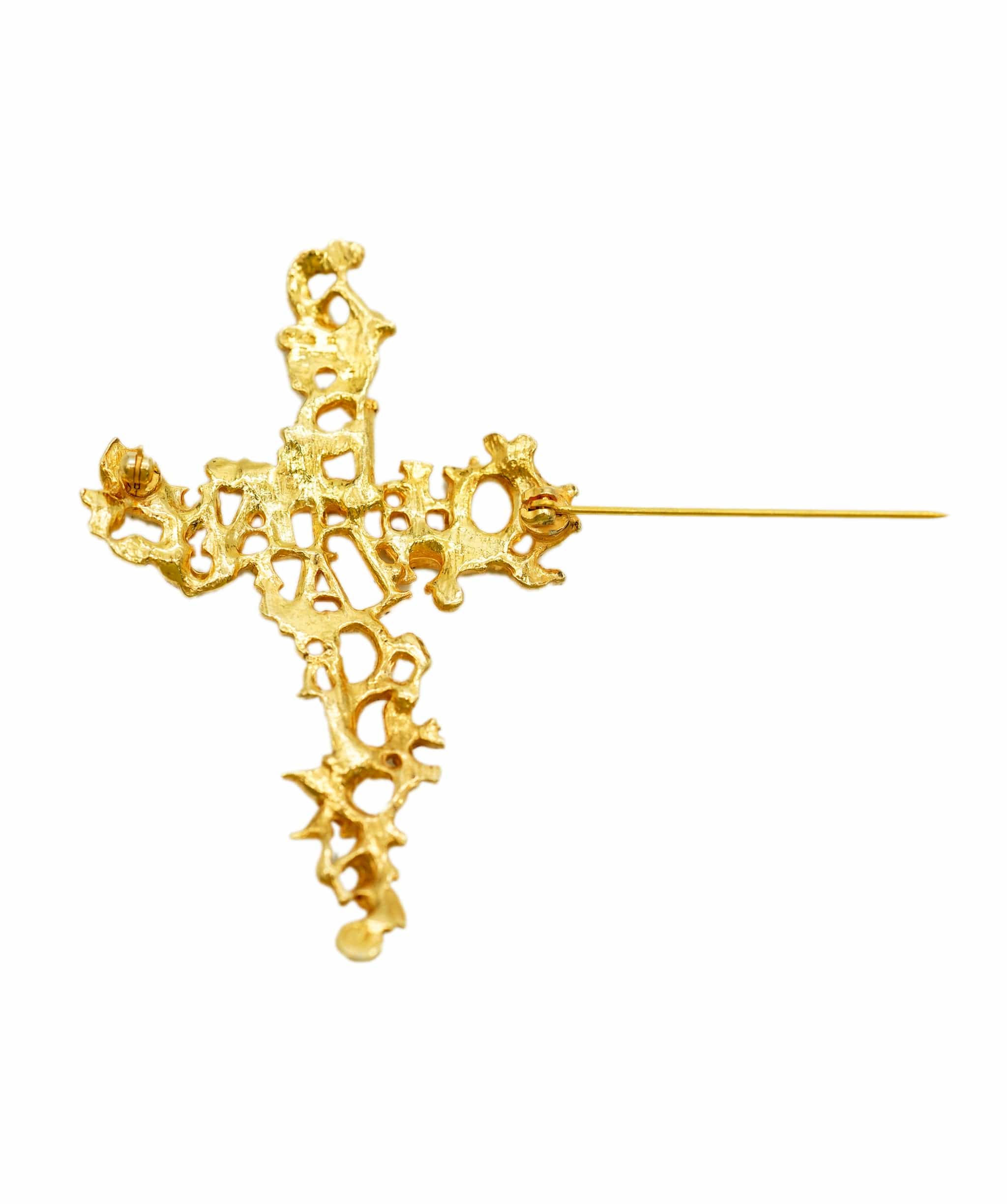 Christian Lacroix Christian Lacroix CL logo gold cross AGC1743