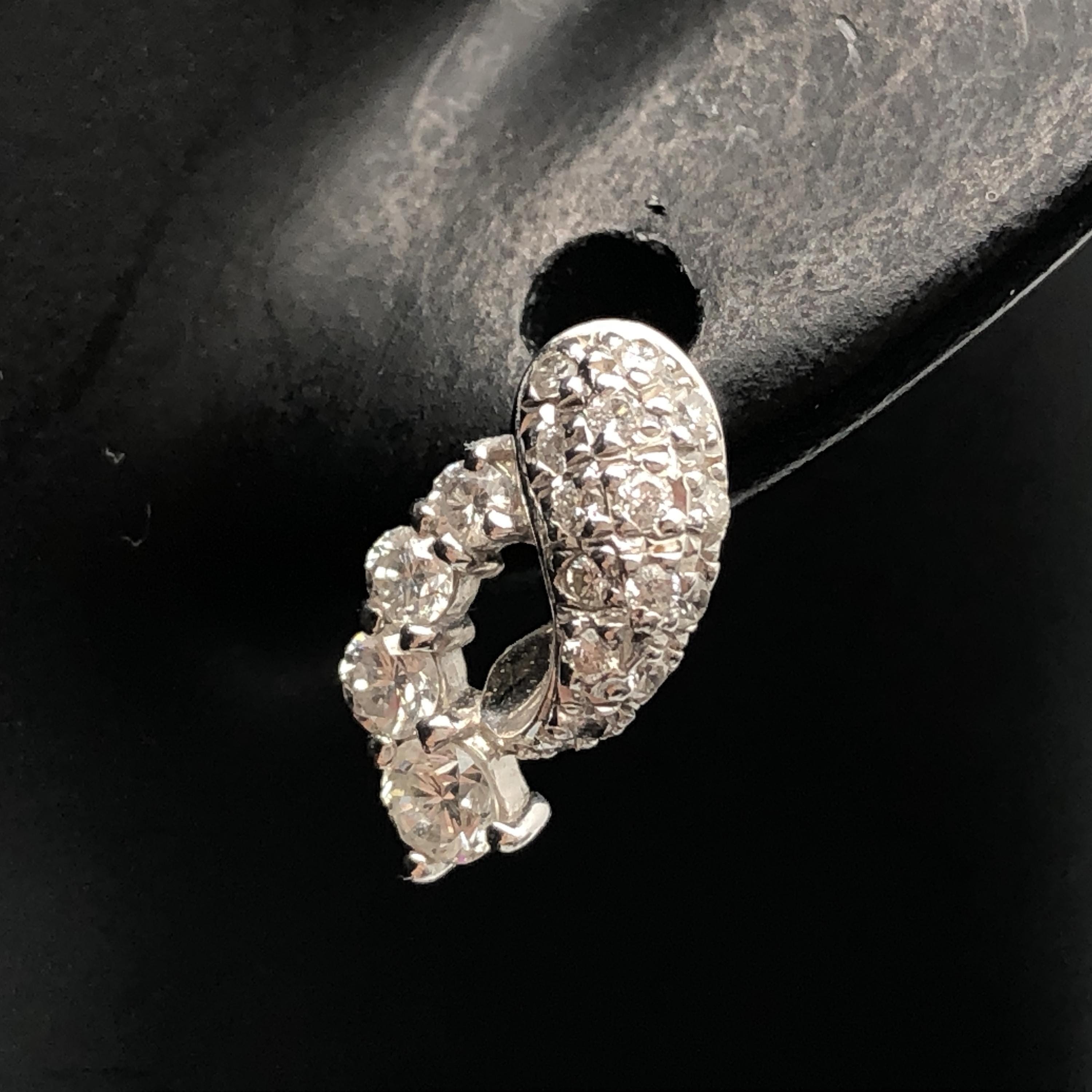 Custom Jewelry Custom Jewelry Diamond Pierces, D(0.45ct/0.45ct), PT900, 4.4g C387035