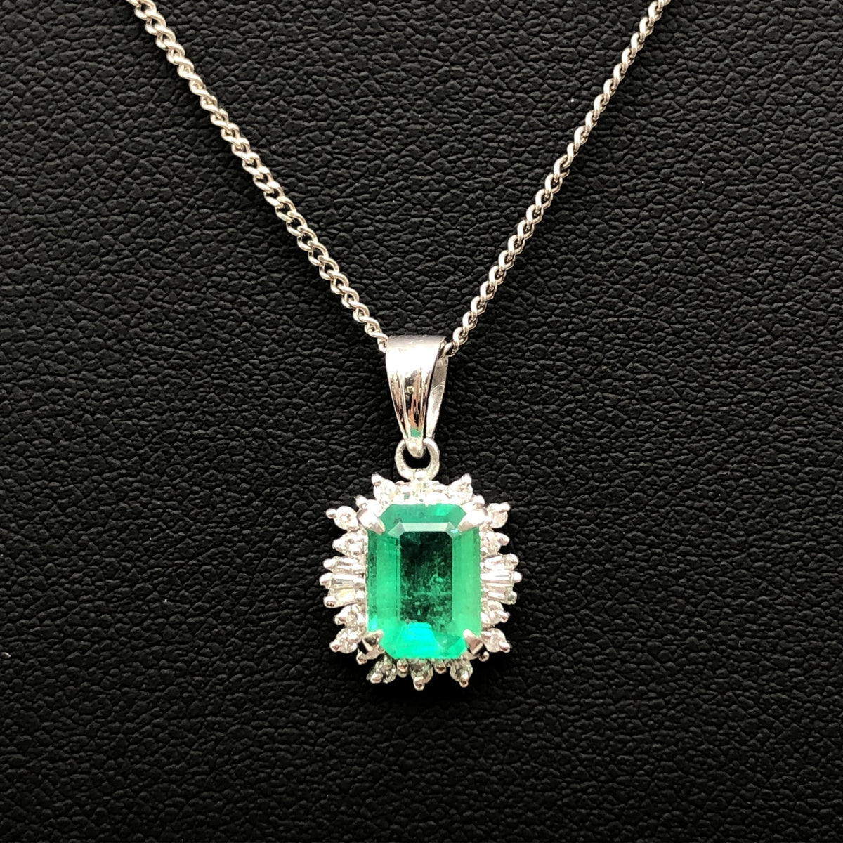 Custom Jewelry Custom Jewelry Emerald Diamond Ring, E(0.83ct)D(0.20ct), PT850, 4.8g, 16inch C297674
