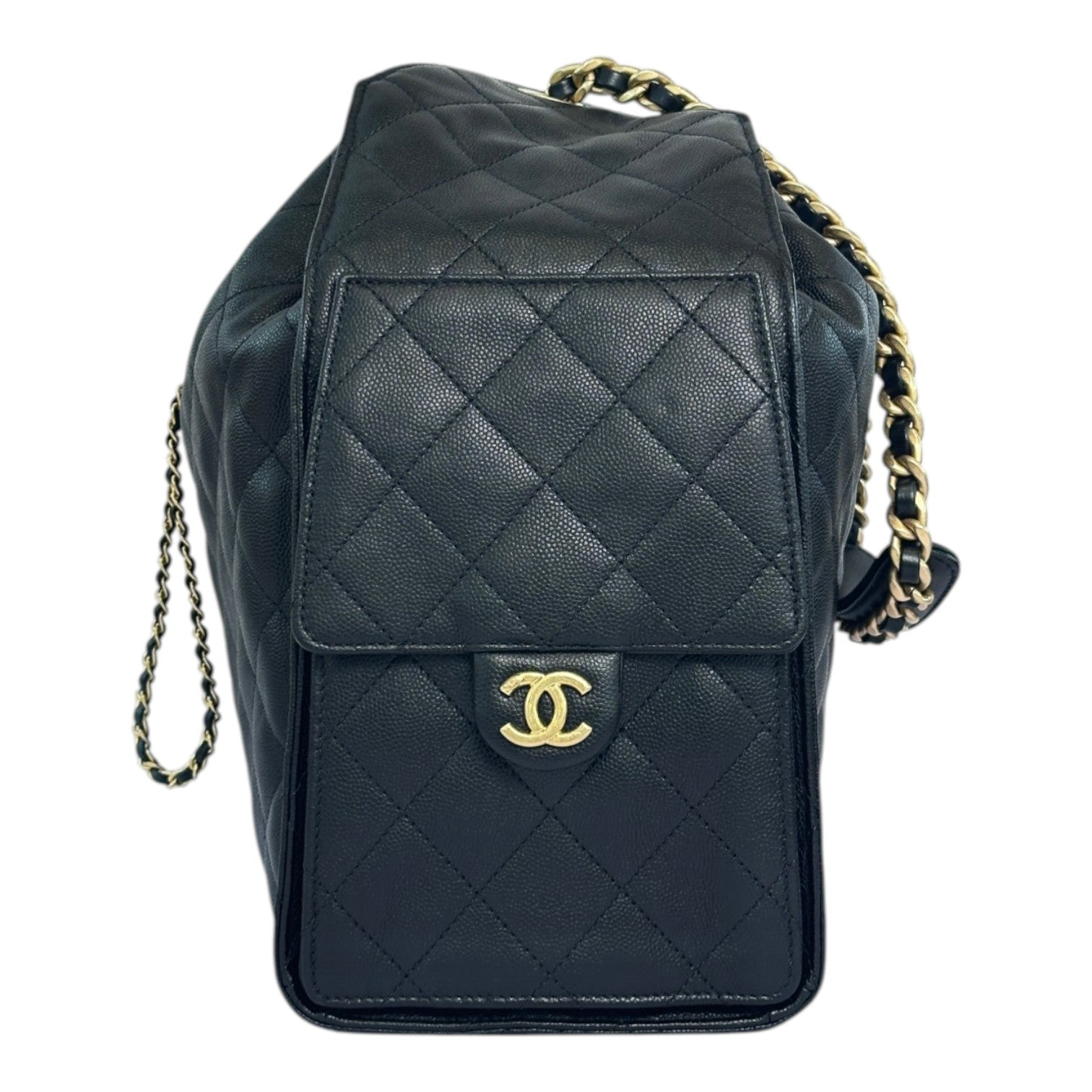 Chanel 25 Medium Hobo Bag in Black Caviar