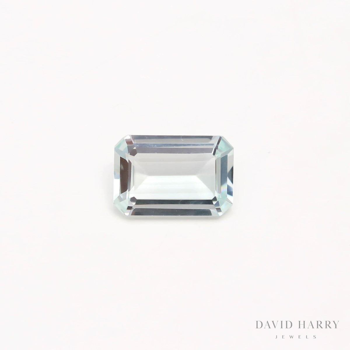 David Harry Jewels 4.9ct Blue Aquamarine