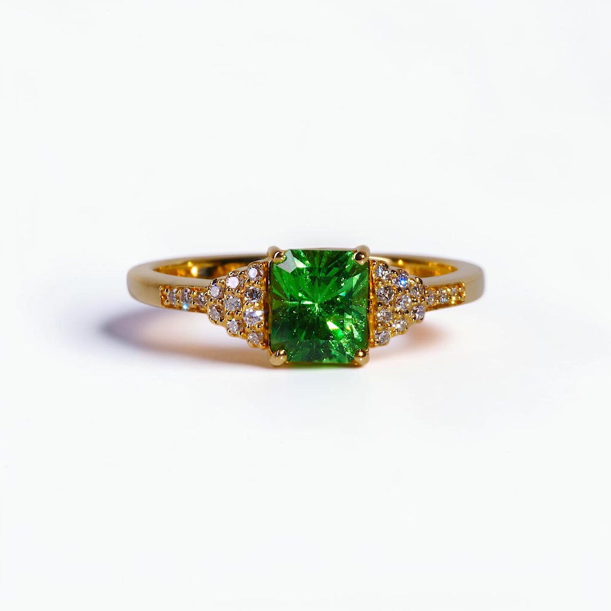 David Harry Jewels 1.18ct Tsavorite Garnet and Diamond Ring in 18ct Yellow Gold