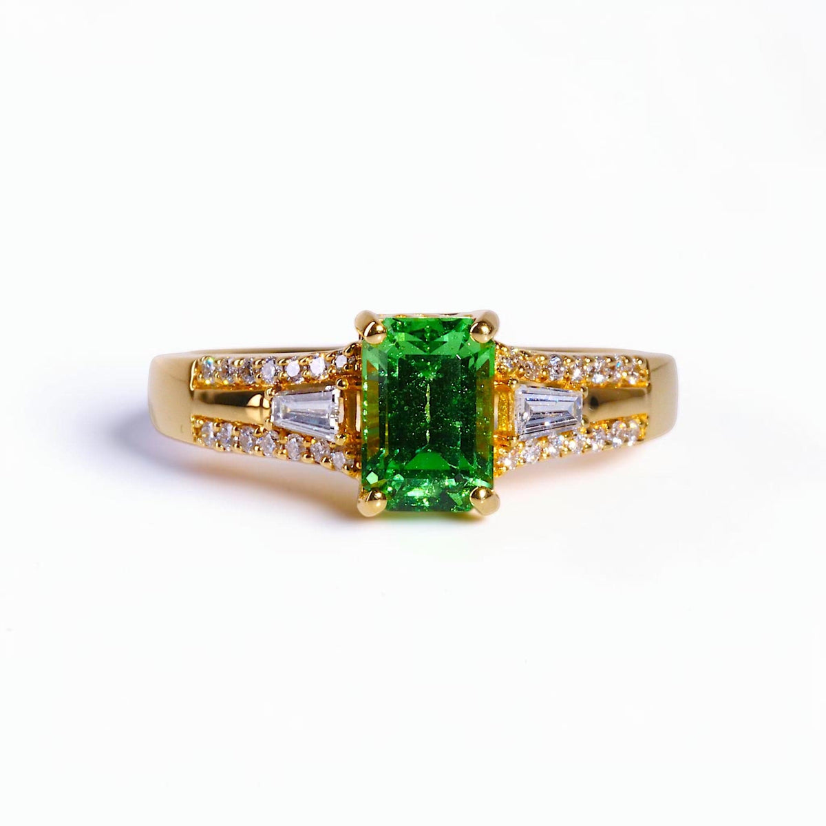 David Harry Jewels 1.36ct Tsavorite Garnet and Diamond Ring in 18ct Yellow Gold
