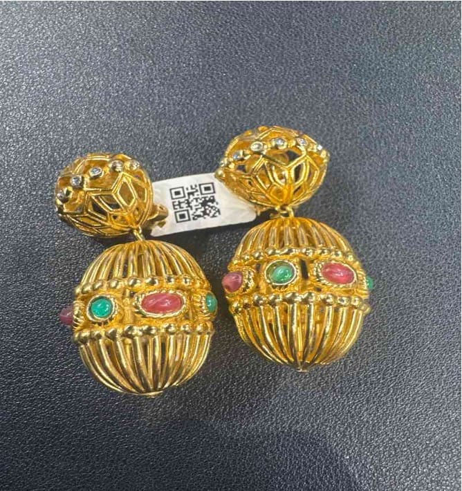Dior Dior Ball Ear Clip CC510025