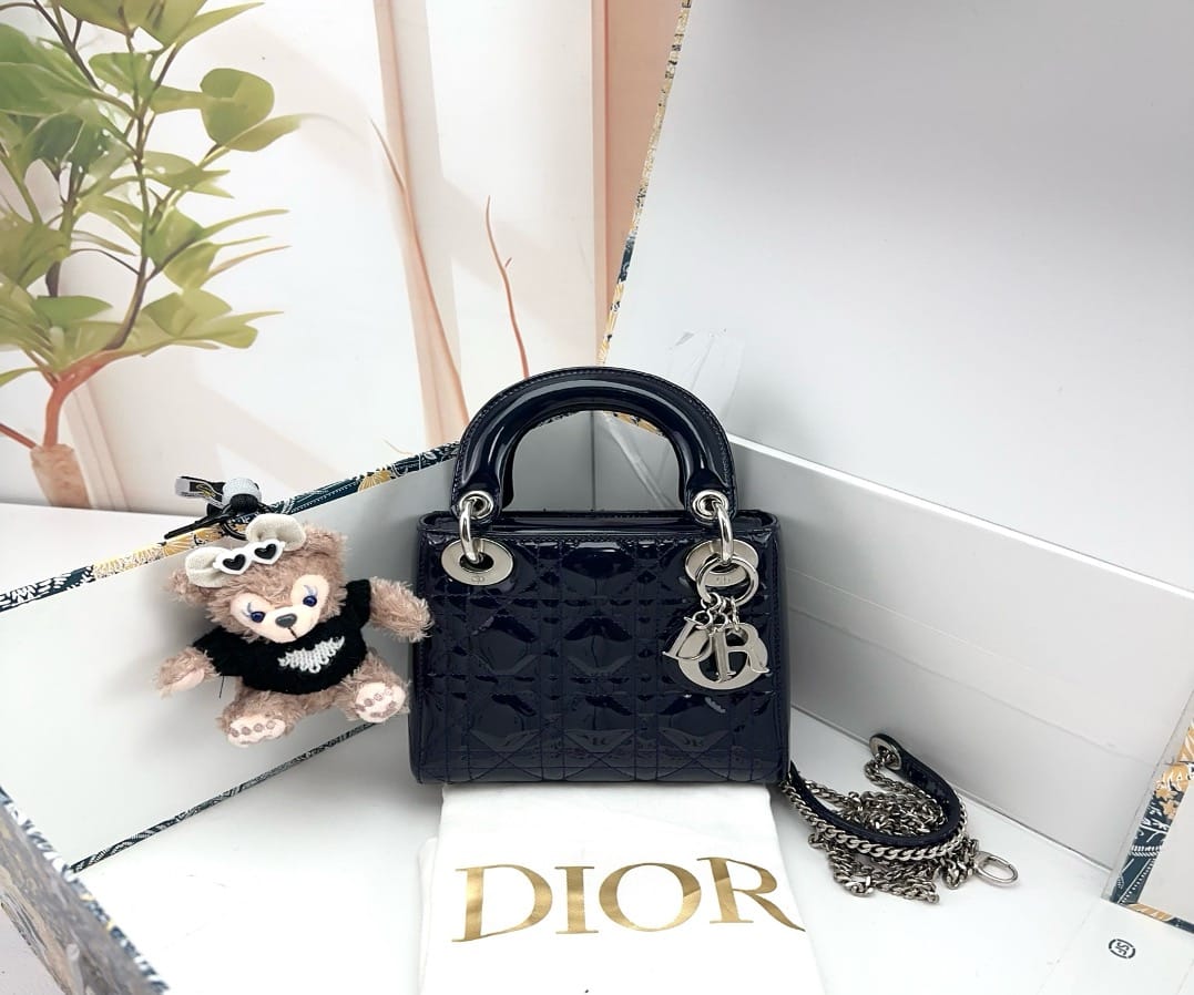 Dior Dior Black Cannage Patent Leather Lady Dior Micro Bag 20291225