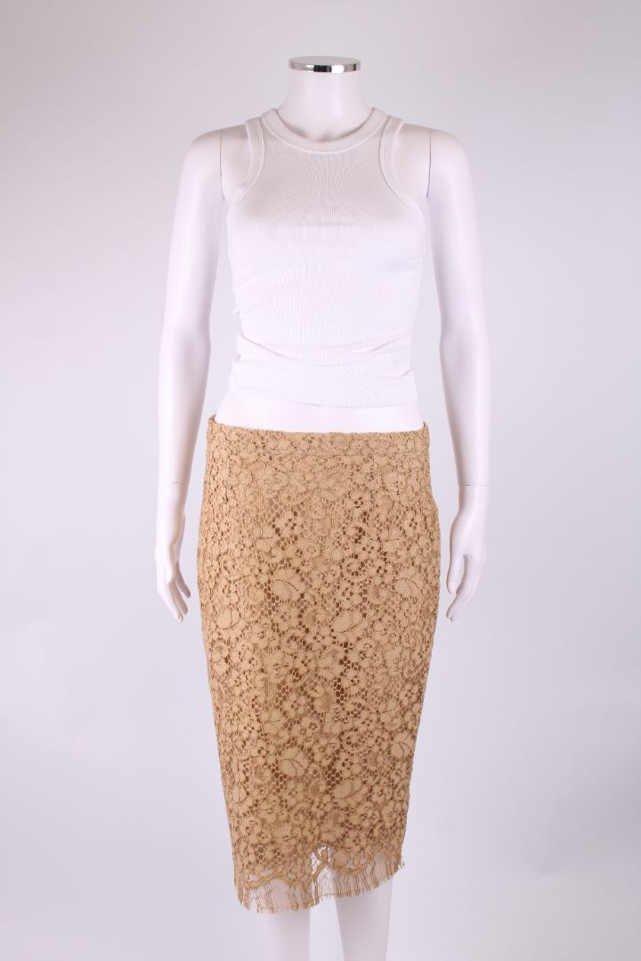 Dolce & Gabbana Dolce & Gabbana Lace Skirt Beige M