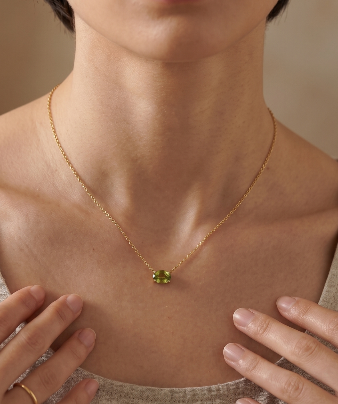 Mali Garnet Solitaire Pendant Chain DXBS6599