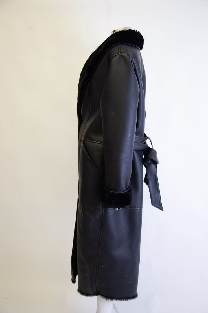 Eaves Eaves Fur lined faux leather long coat Black M