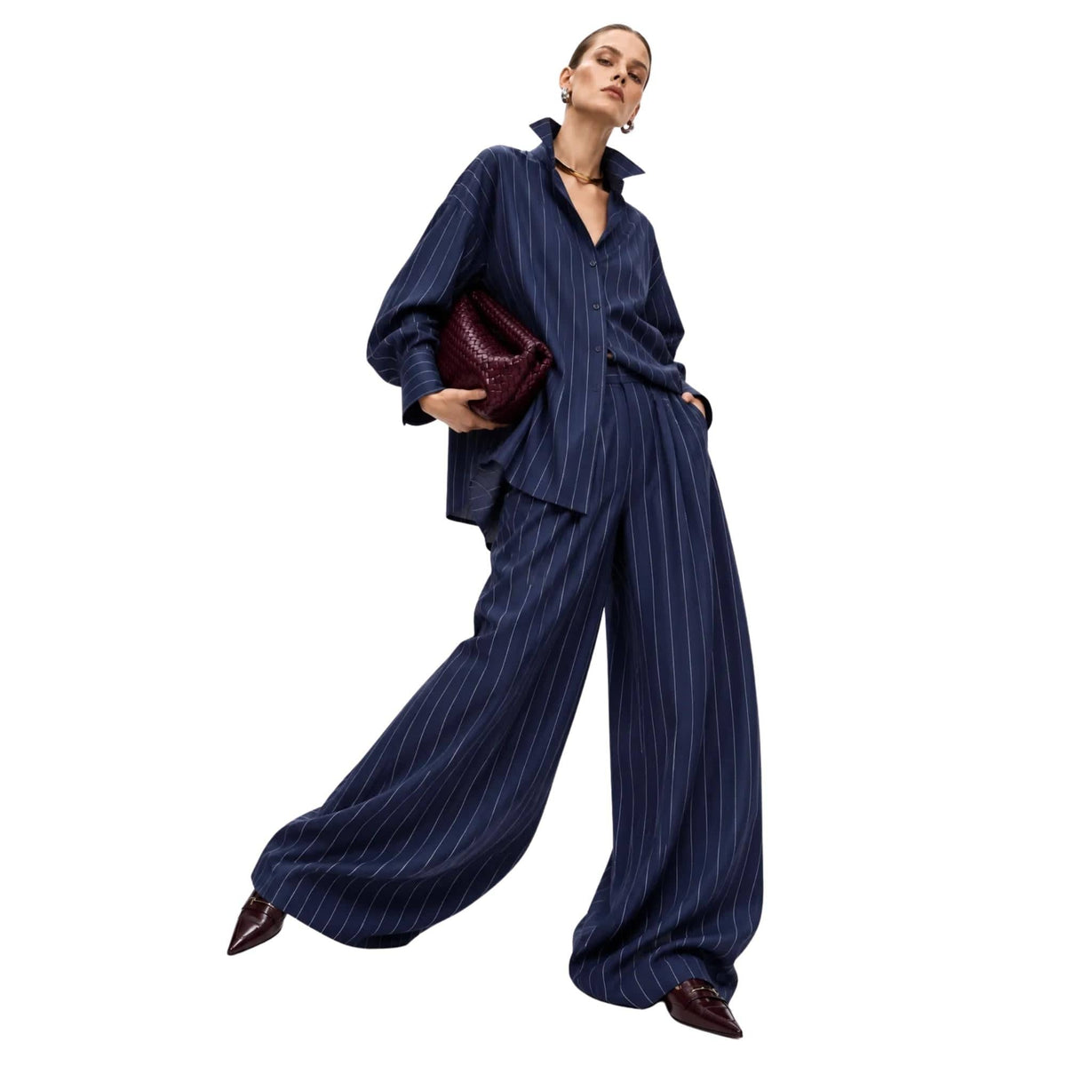 ESSENTIALS5IVE LOOSE FIT PINSTRIPE CO-ORD SET  زوج (SHIRT & PANTS قميص وبنطلون) “LARINA"