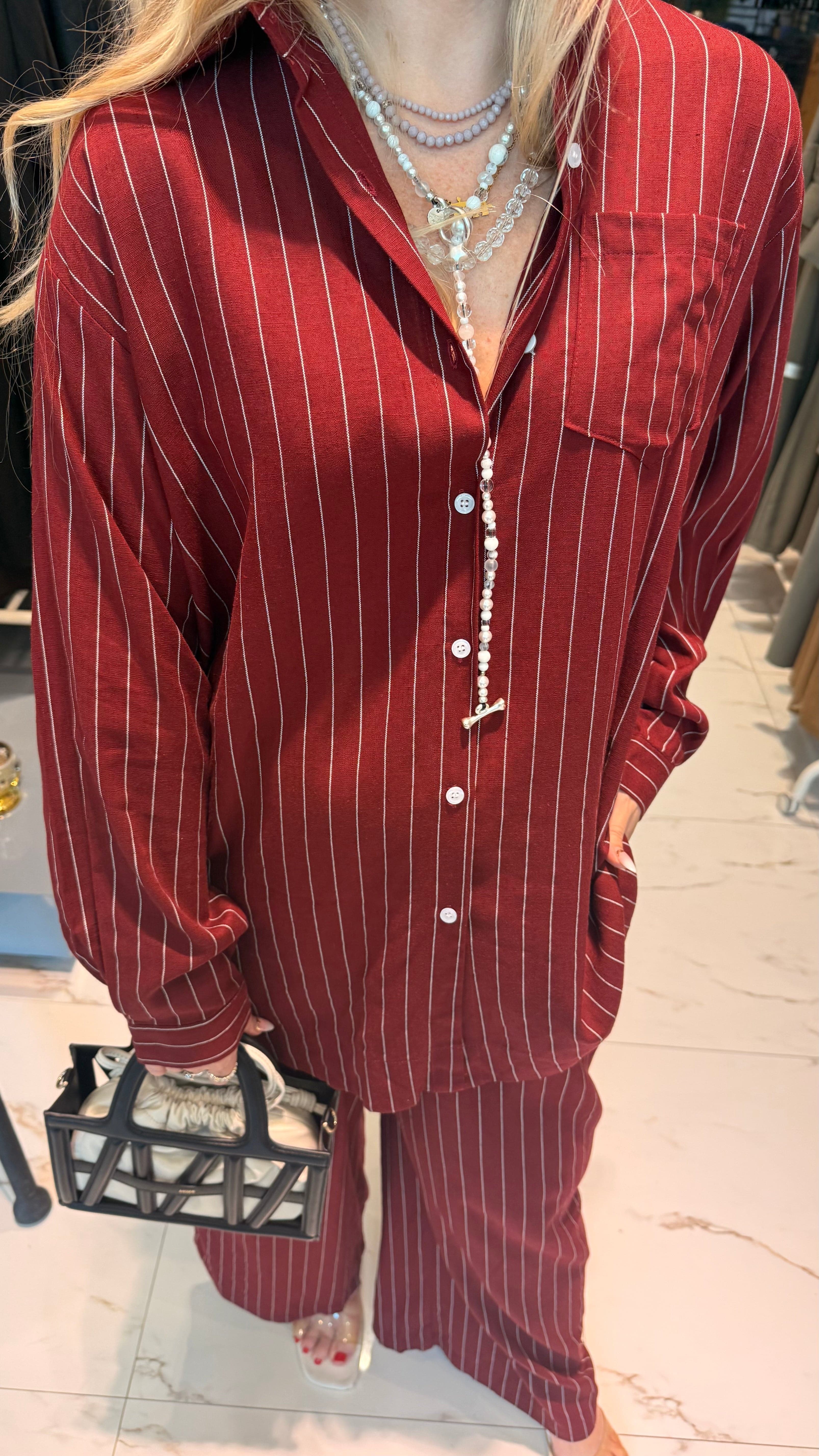 ESSENTIALS5IVE LOOSE FIT STRIPED 2PC SET  زوج (SHIRT & PANTS قميص وبنطلون) “JANE LEE"