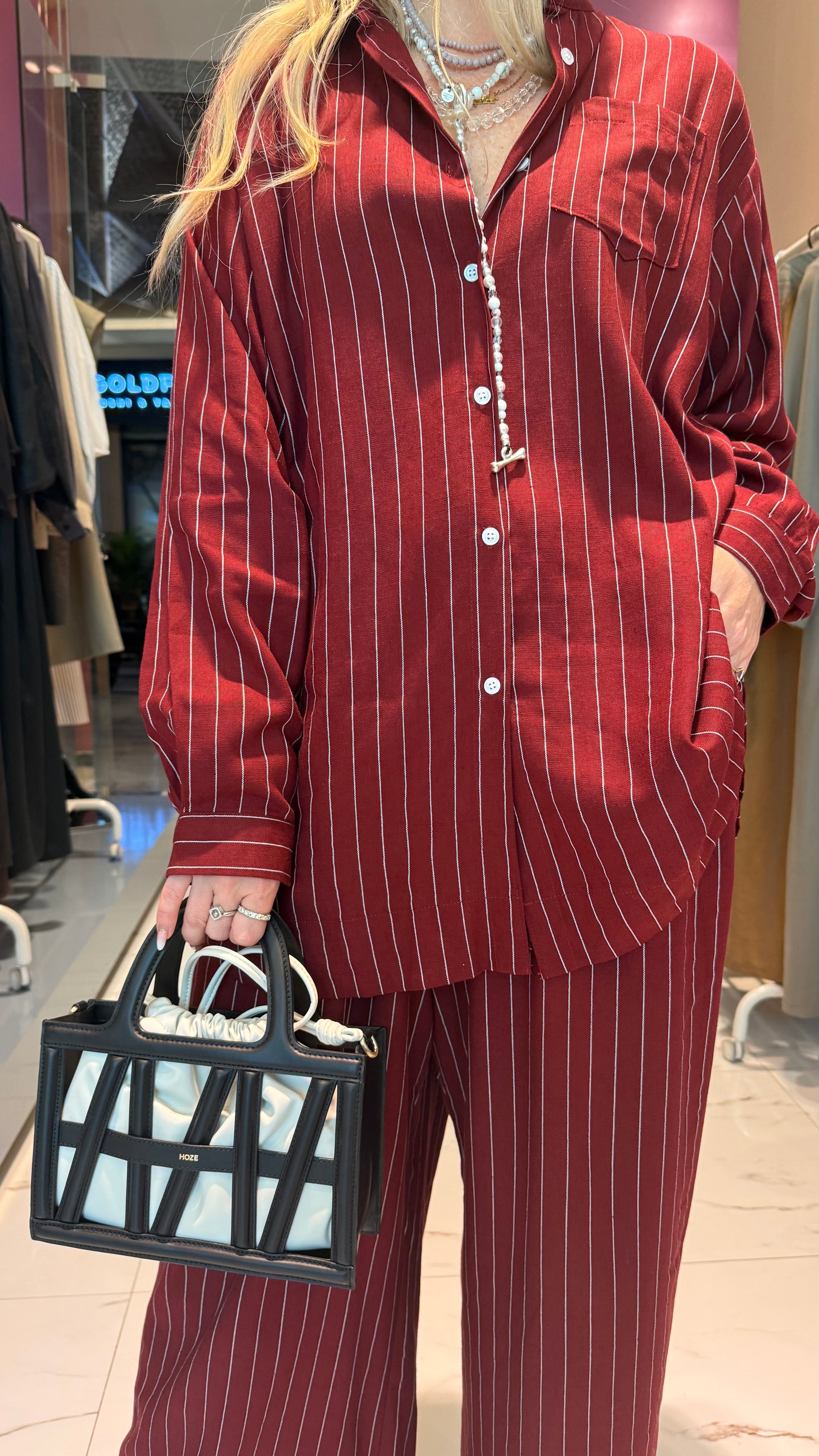 ESSENTIALS5IVE LOOSE FIT STRIPED 2PC SET  زوج (SHIRT & PANTS قميص وبنطلون) “JANE LEE"