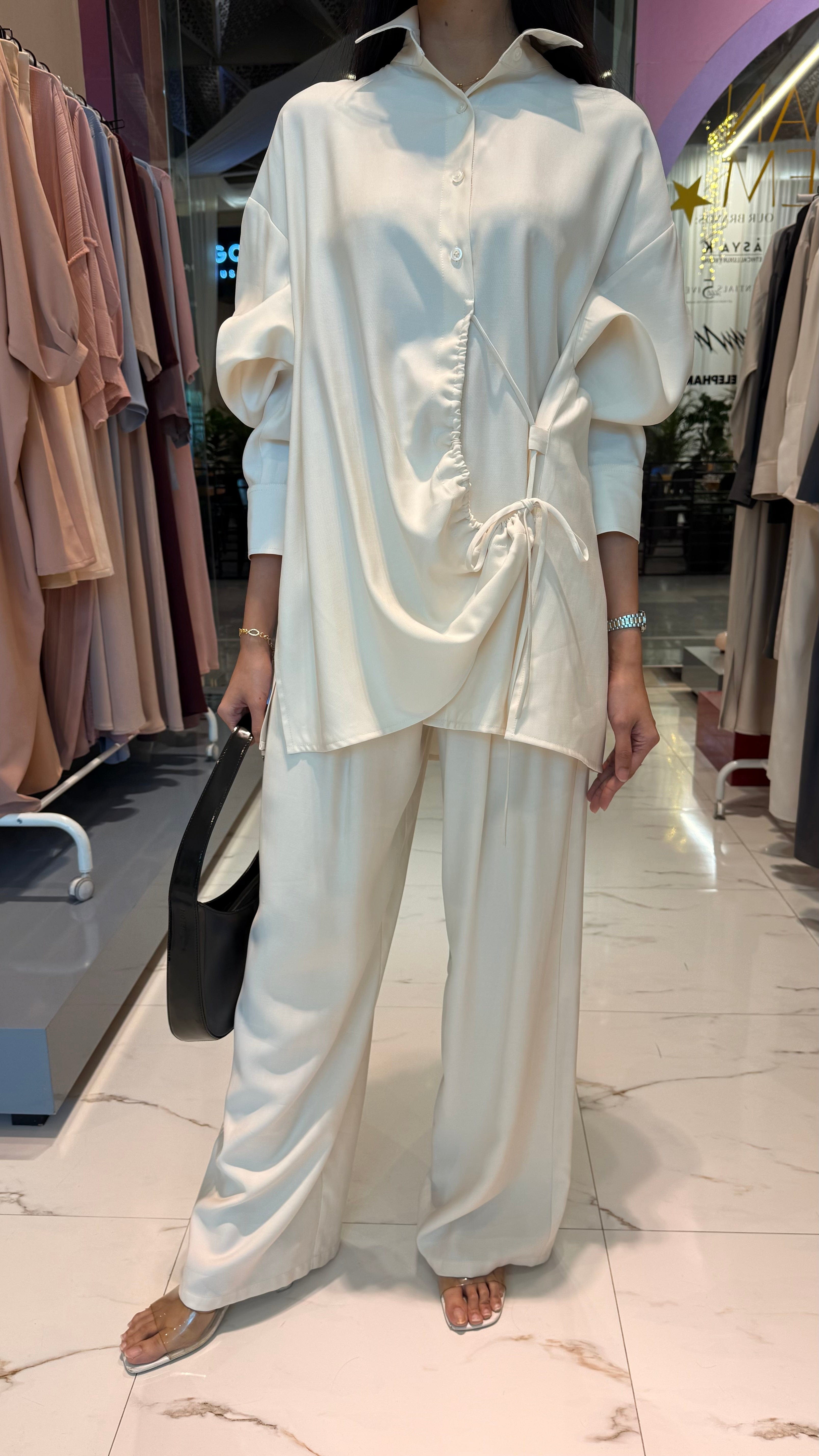 ESSENTIALS5IVE LONG SLEEVES BUTTONED DOWN SHIRT (قميص) “NINA”