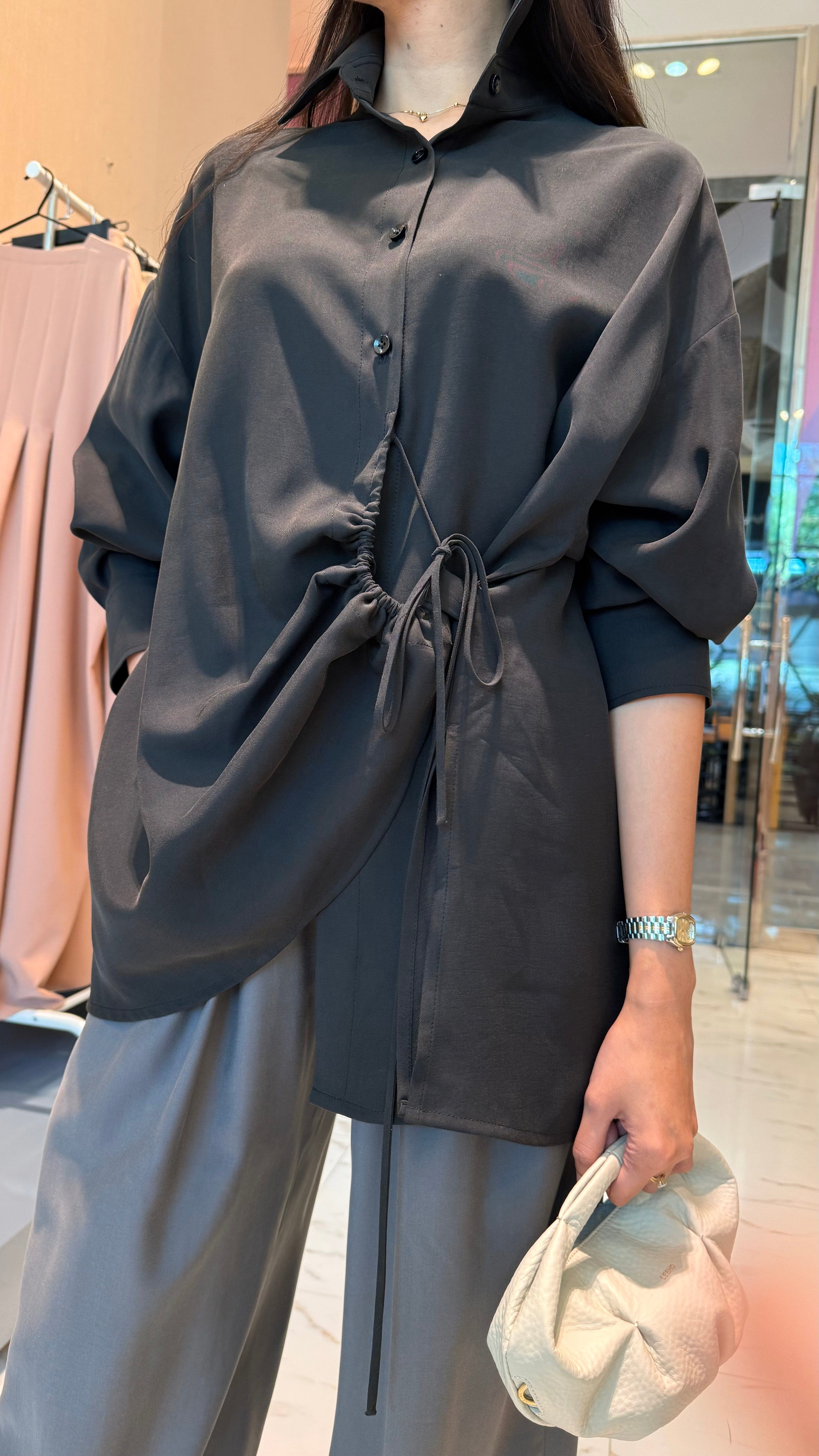 ESSENTIALS5IVE LONG SLEEVES BUTTONED DOWN SHIRT (قميص) “NINA”