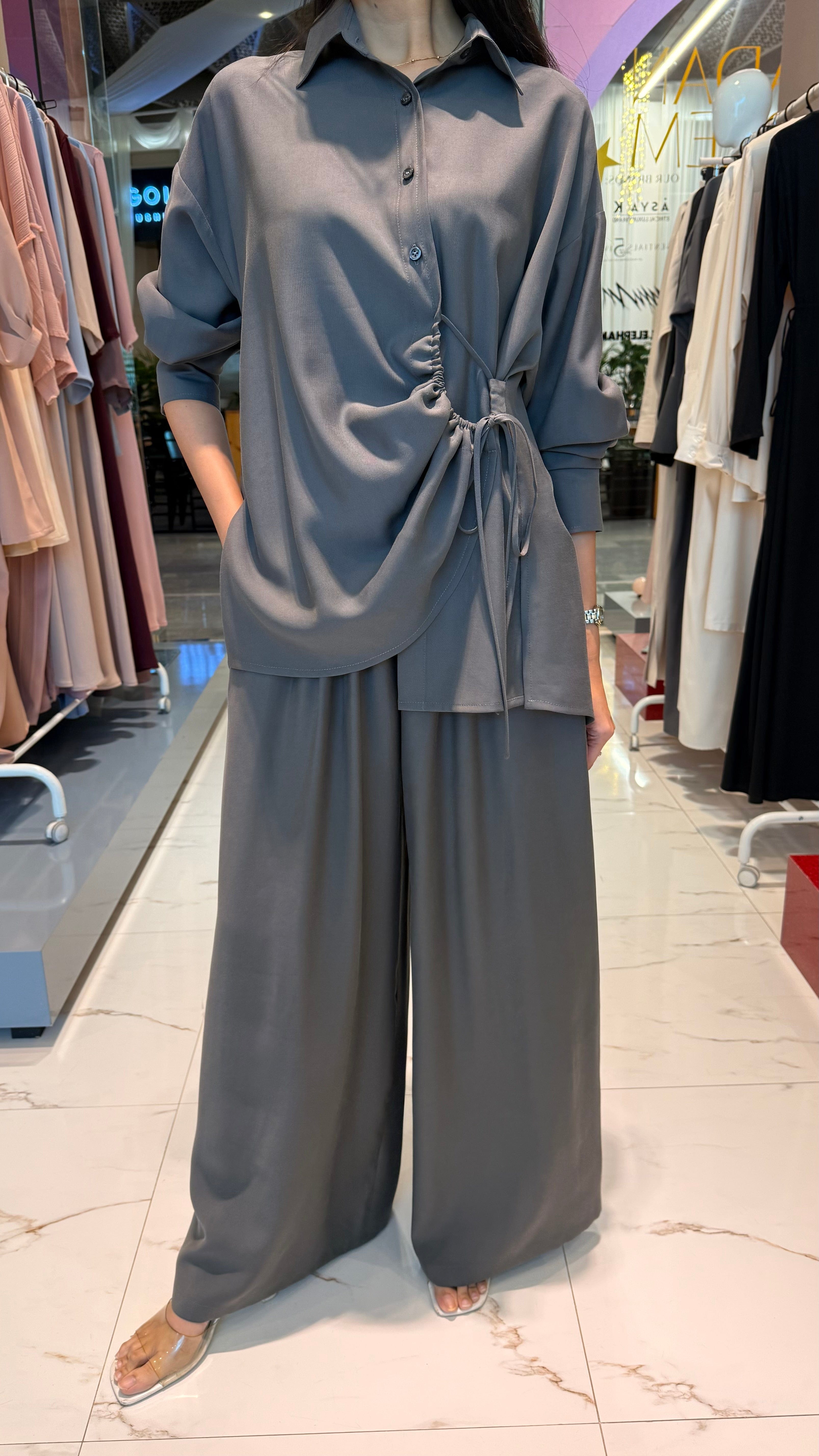 ESSENTIALS5IVE LONG SLEEVES BUTTONED DOWN SHIRT (قميص) “NINA”