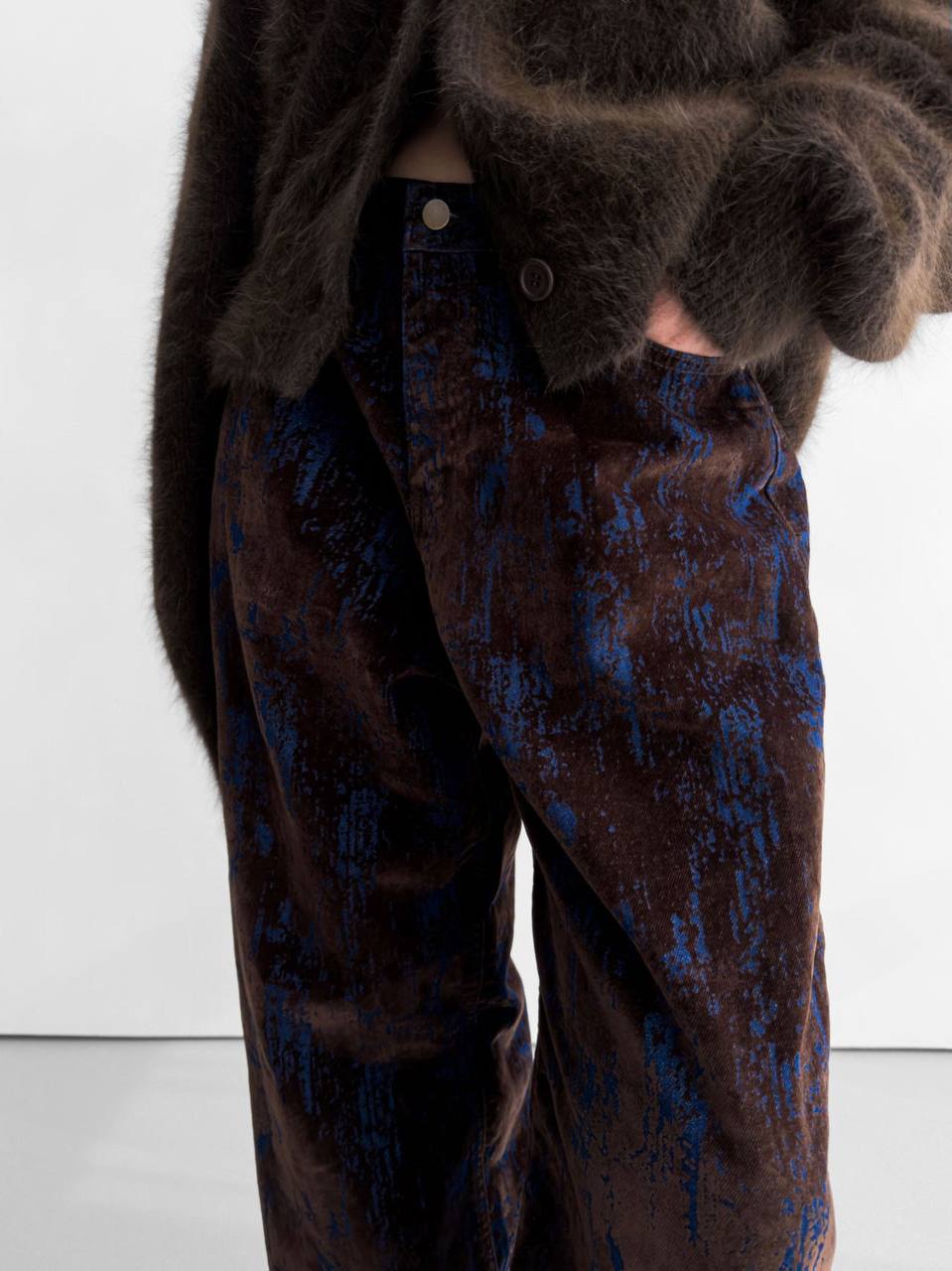 ESSENTIALS5IVE BRUSHED VELVET TROUSERS (بنطلون)