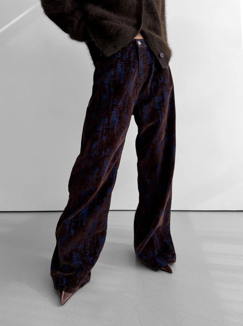 ESSENTIALS5IVE BRUSHED VELVET TROUSERS (بنطلون)