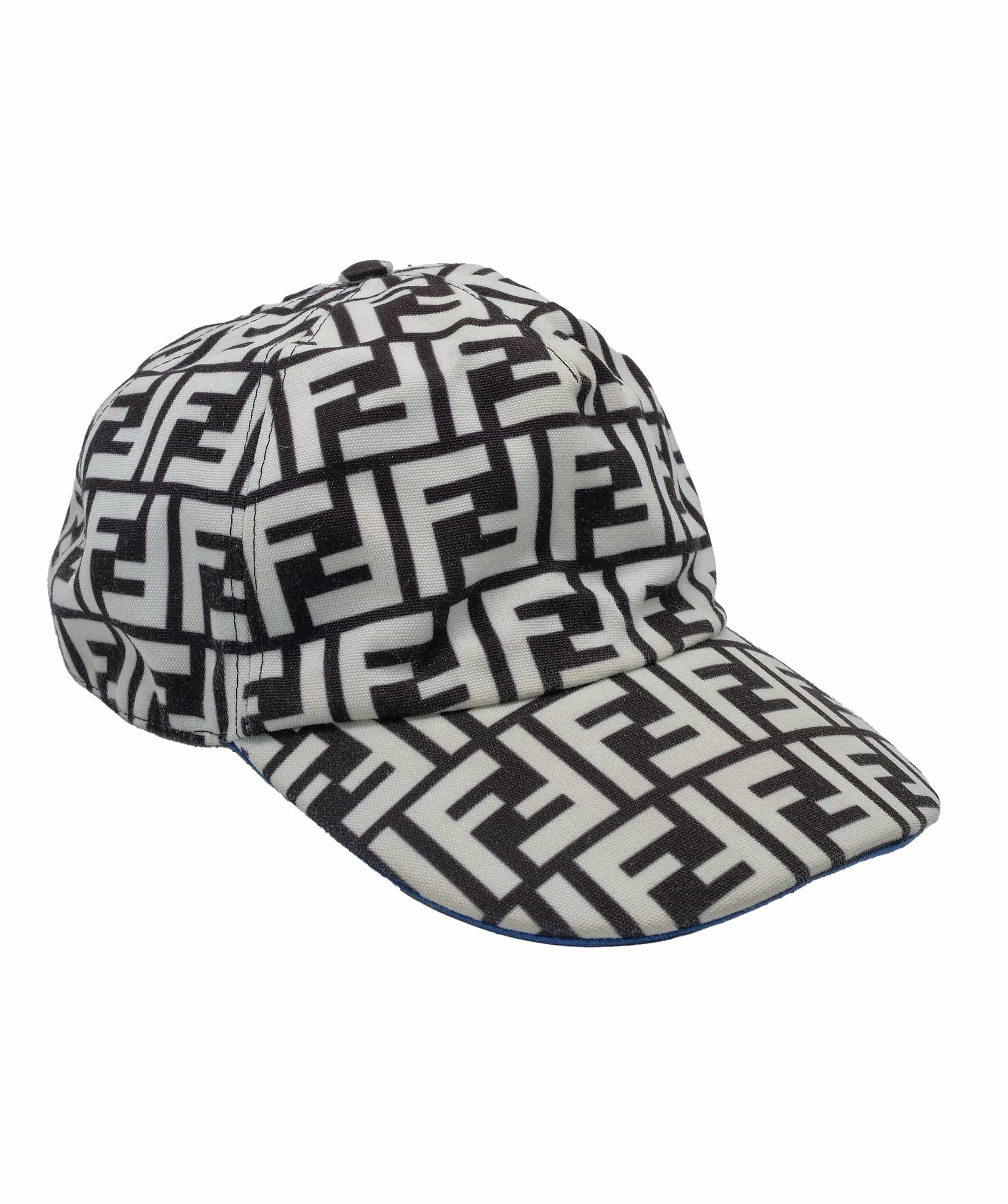 Fendi Fendi Cap plack and white RJC3174