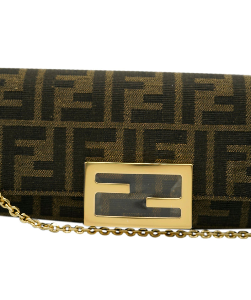 Fendi Continental With Chain  Fendi, Wallet chain, Long wallet