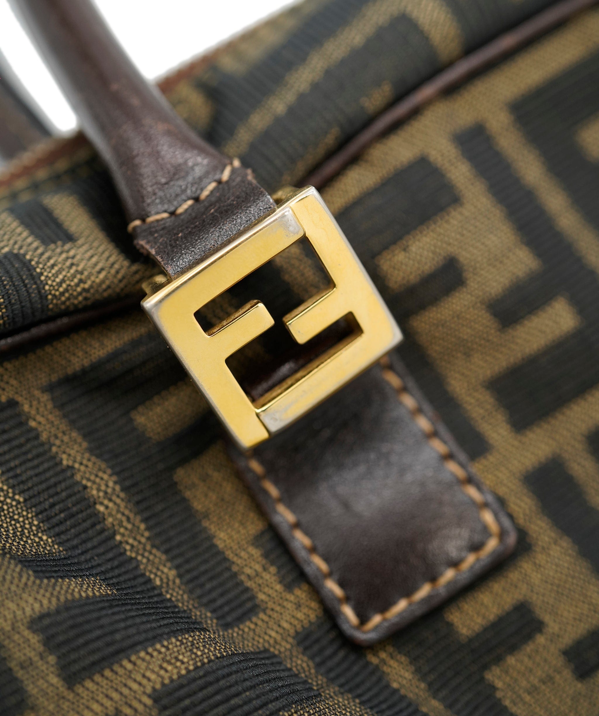 Fendi Fendi Medium Square Zip Tote - AJC0222