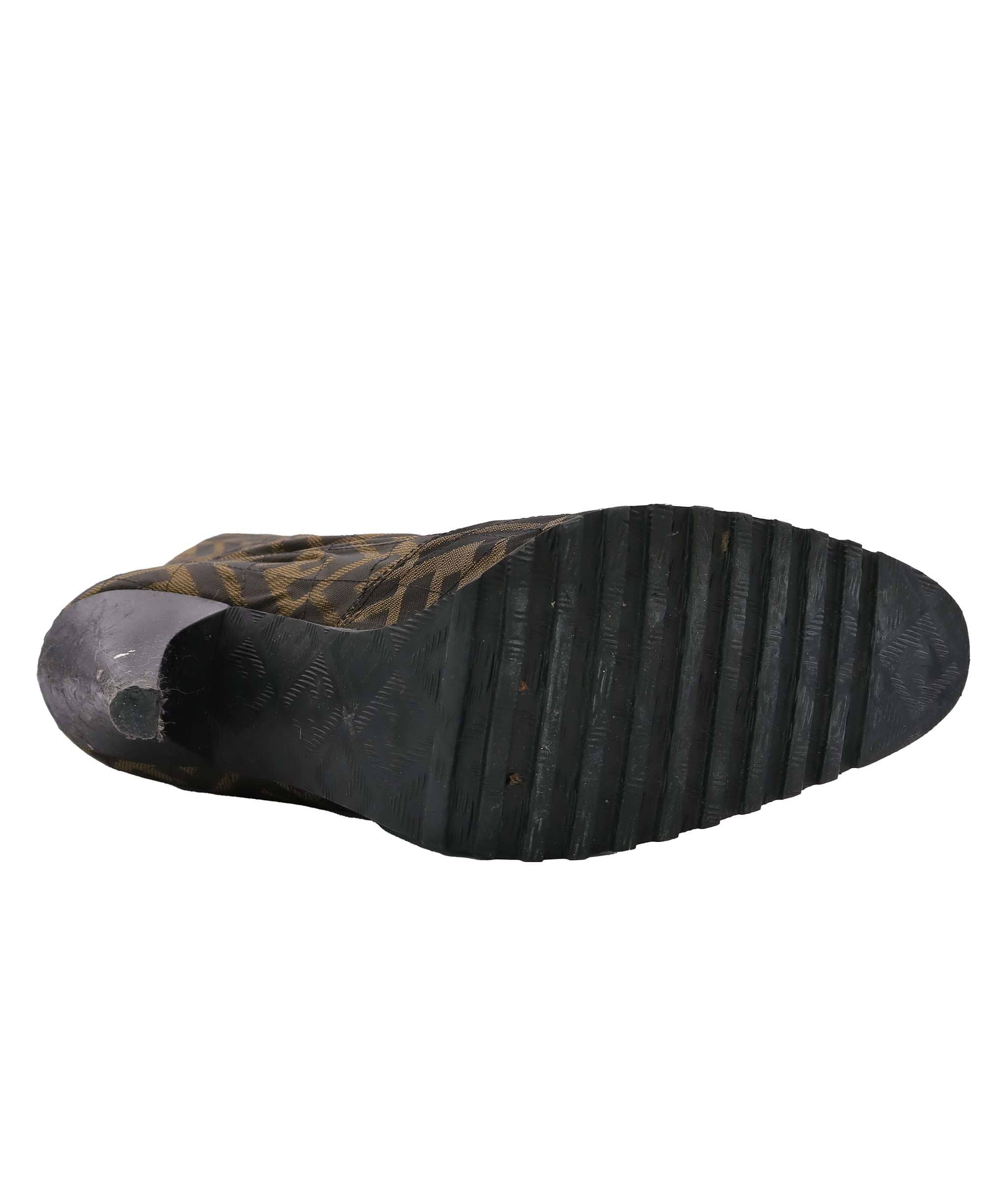 Fendi Fendi Zucca Logo Vintage Paper Bag Boots AGC3559