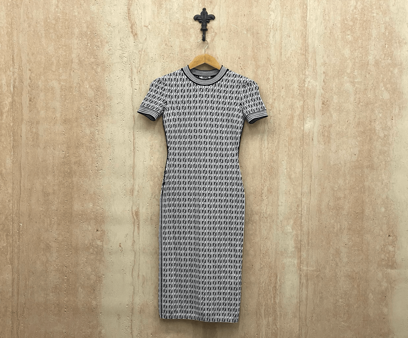 Fendi Fendi color-blocked monogram all-over knit dress / size 36 / brand new with tags / 31506 SGC31506