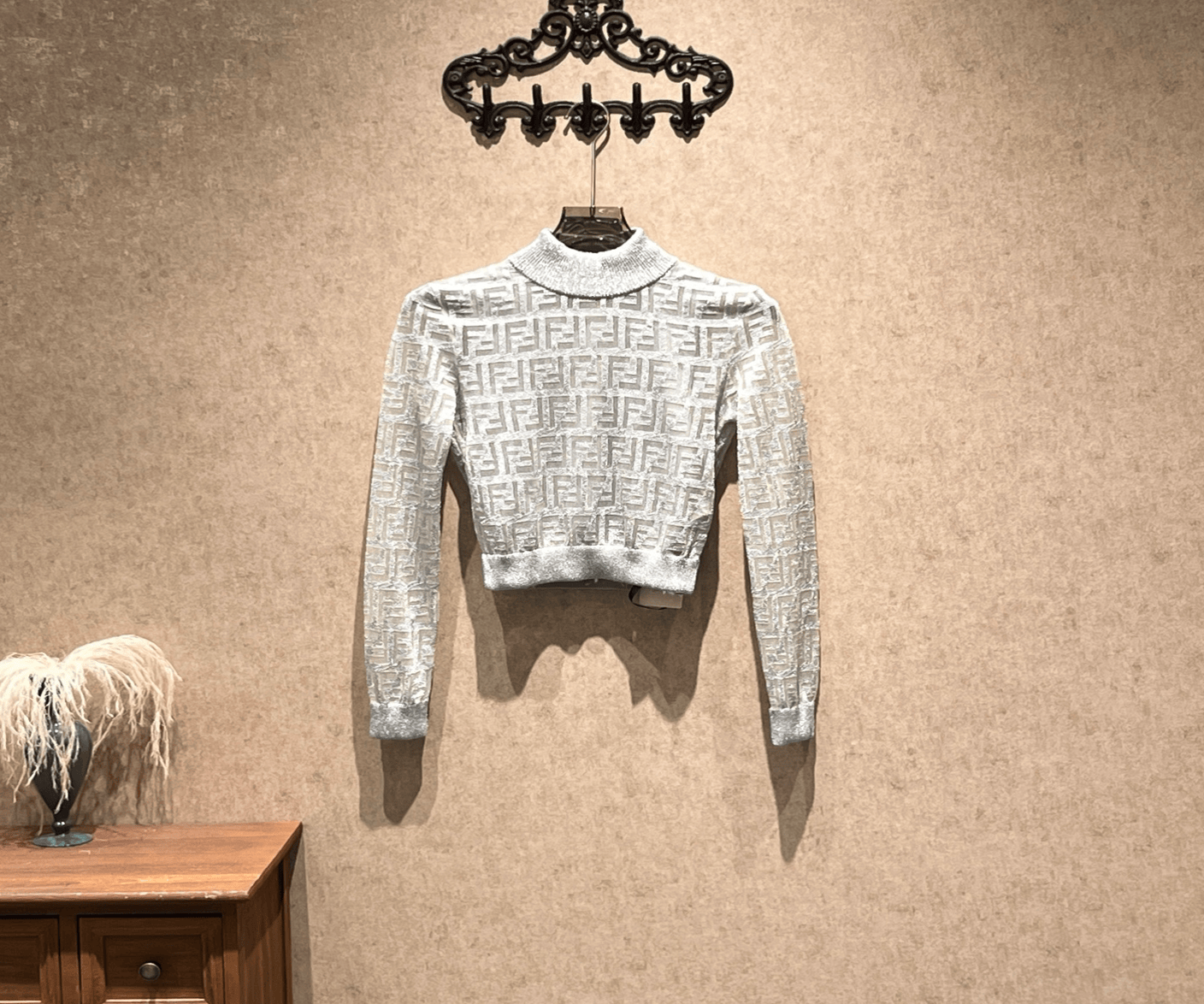 Fendi Fendi grey monogram all-over print crew neck knit sweater / size 38 / 99% new / 42277 SGC42277