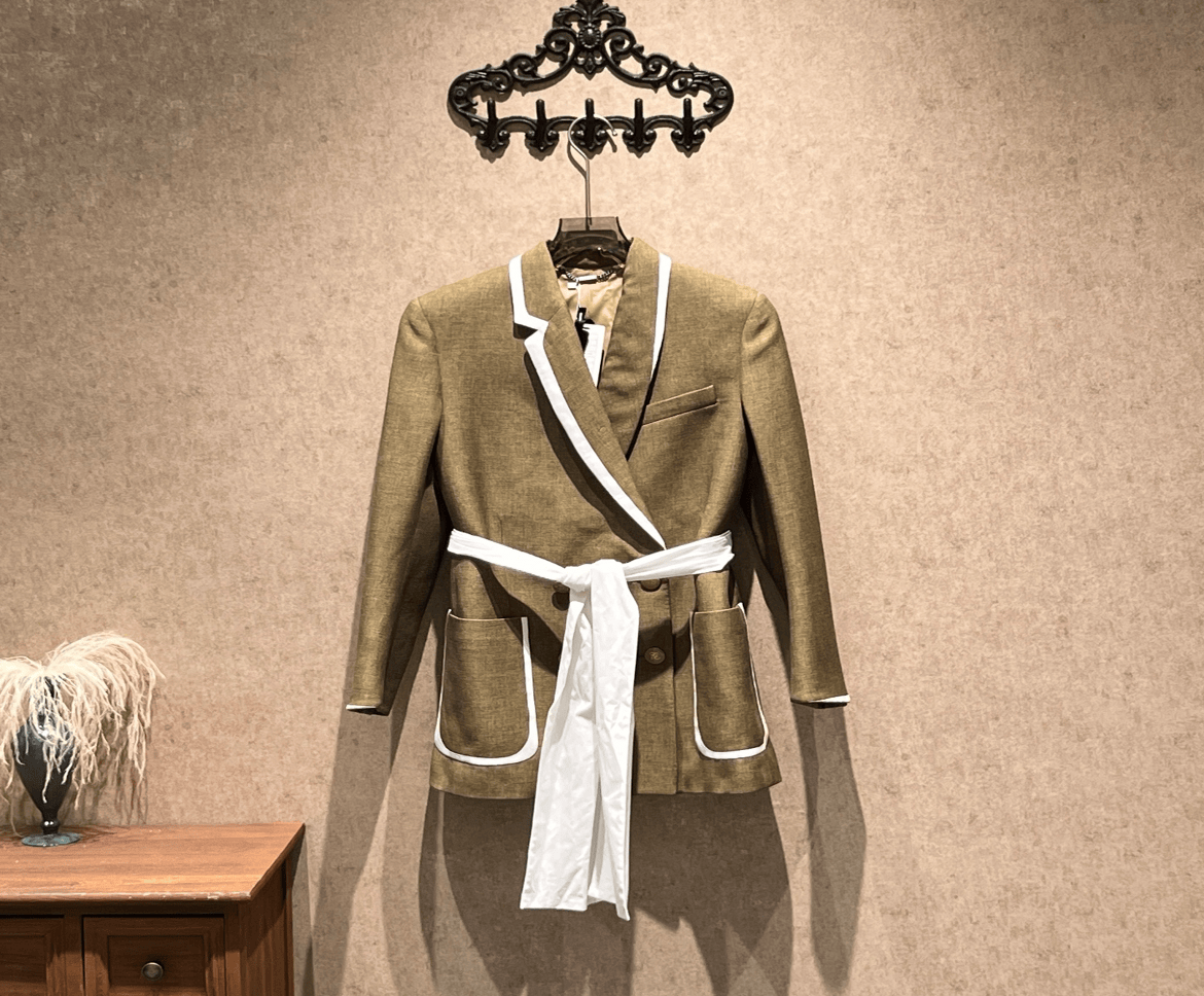 Fendi Fendi runway khaki lapel blazer / size 38 / 99% new / 42406 SGC42406