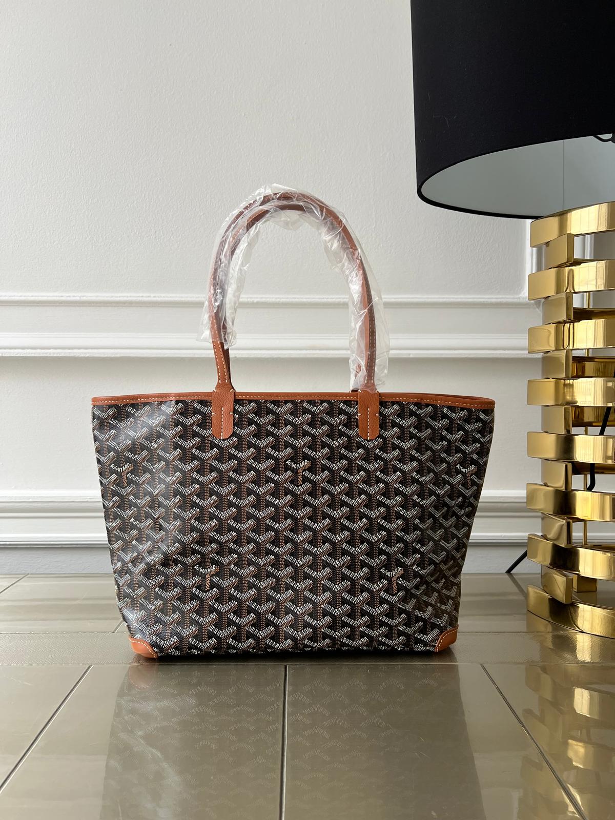 Goyard GOYARD Artois PM Tote in Black & Tan