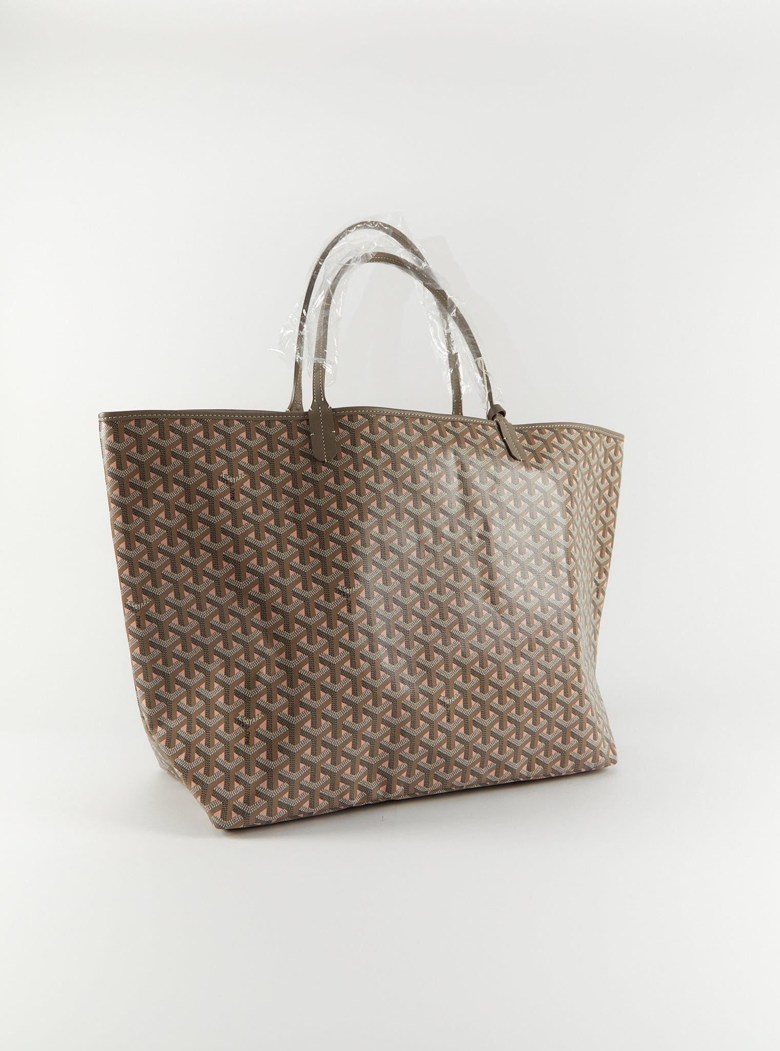 Goyard GOYARD Saint Louis Reversible GM Bag in Greige with Pink Interior