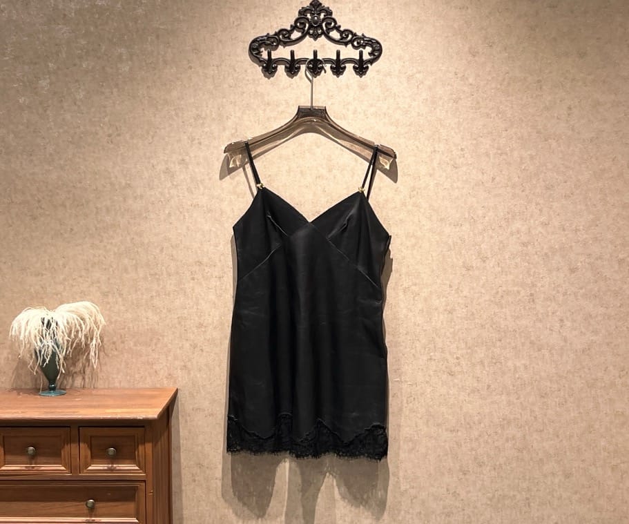 Gucci Gucci Black Leather and Lace Camisole Dress / Size 44 / Brand New with Original Price / 42485 SYCF42485