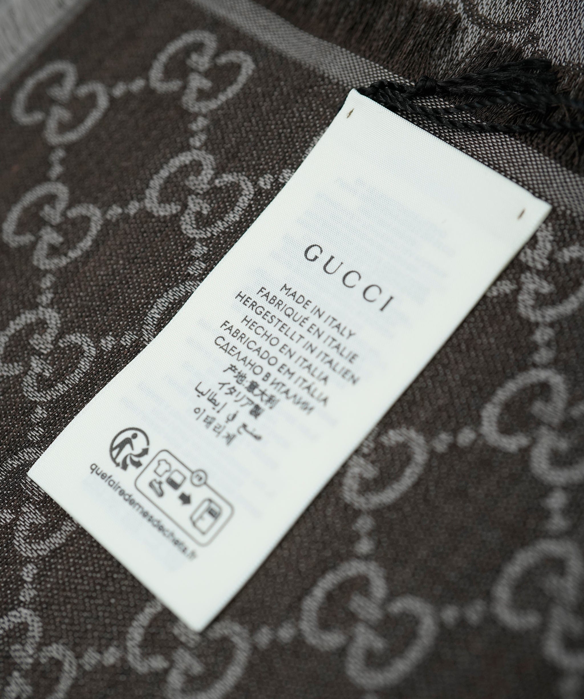 Gucci Gucci 140 x 140 Brown/Grey Silk  Scarf AVL1348