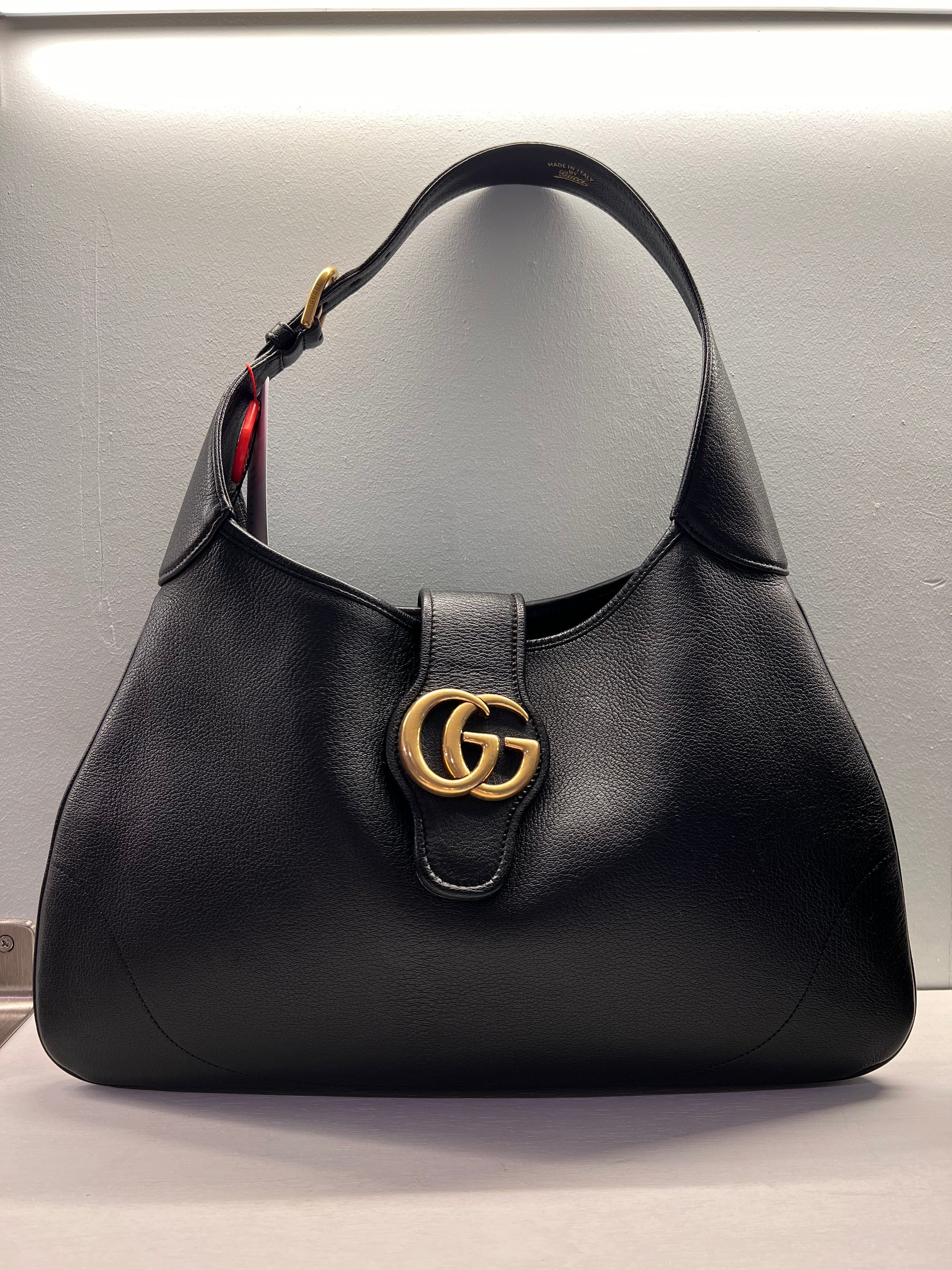 Gucci Gucci Aphrodite Medium Shoulder bag in Calfskin SYCC101