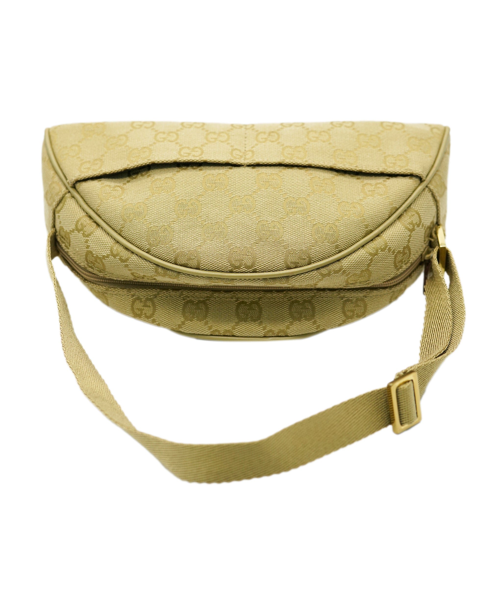 Gucci Gucci CC canvas half moon beige bag  ALC1628